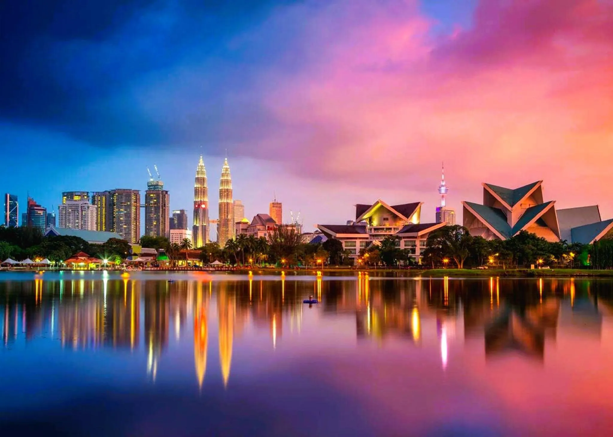 Nearby landmark in ARK Hotel New Wave Shah Alam