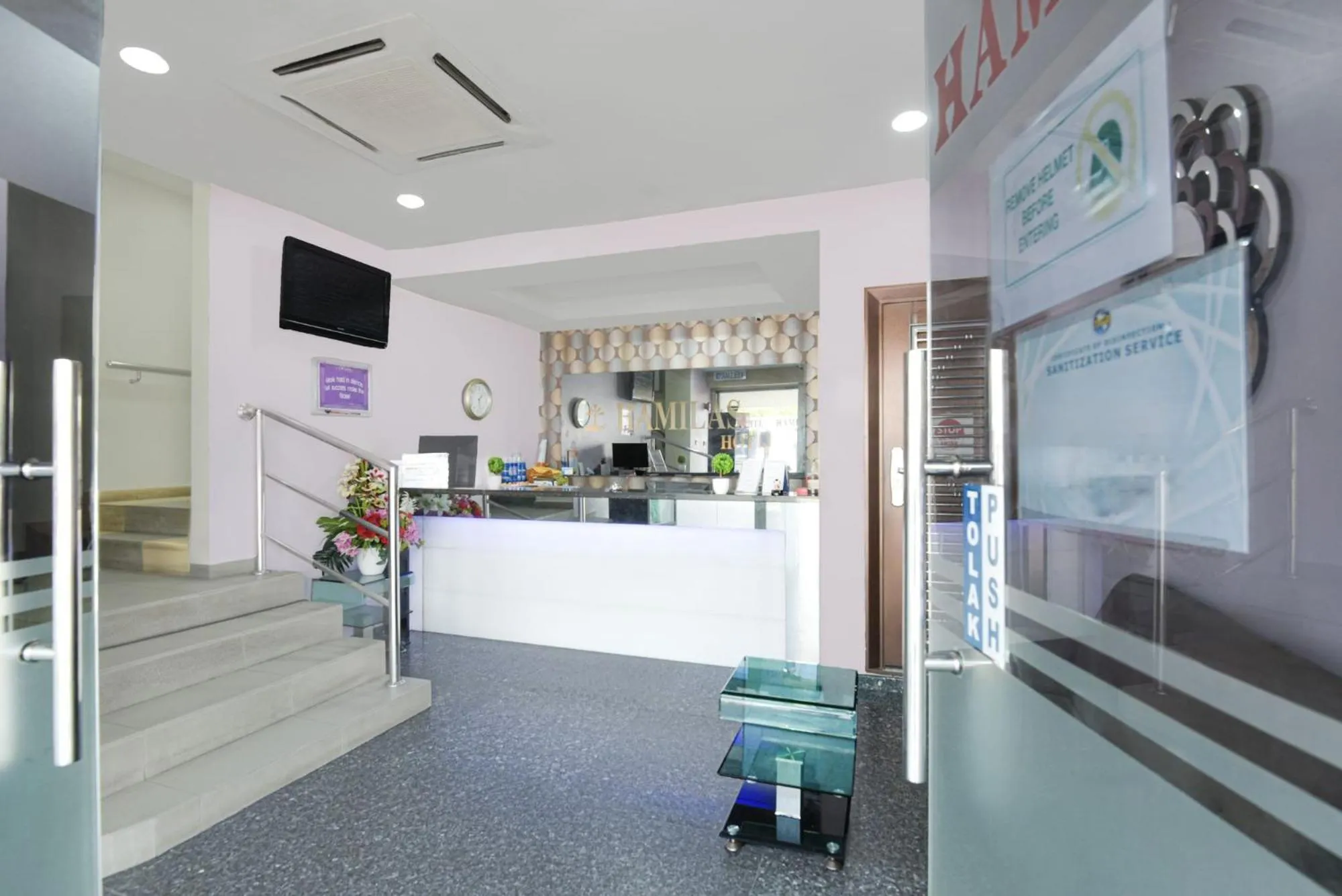 Lobby or reception in Hotel O Hotel Hamilas