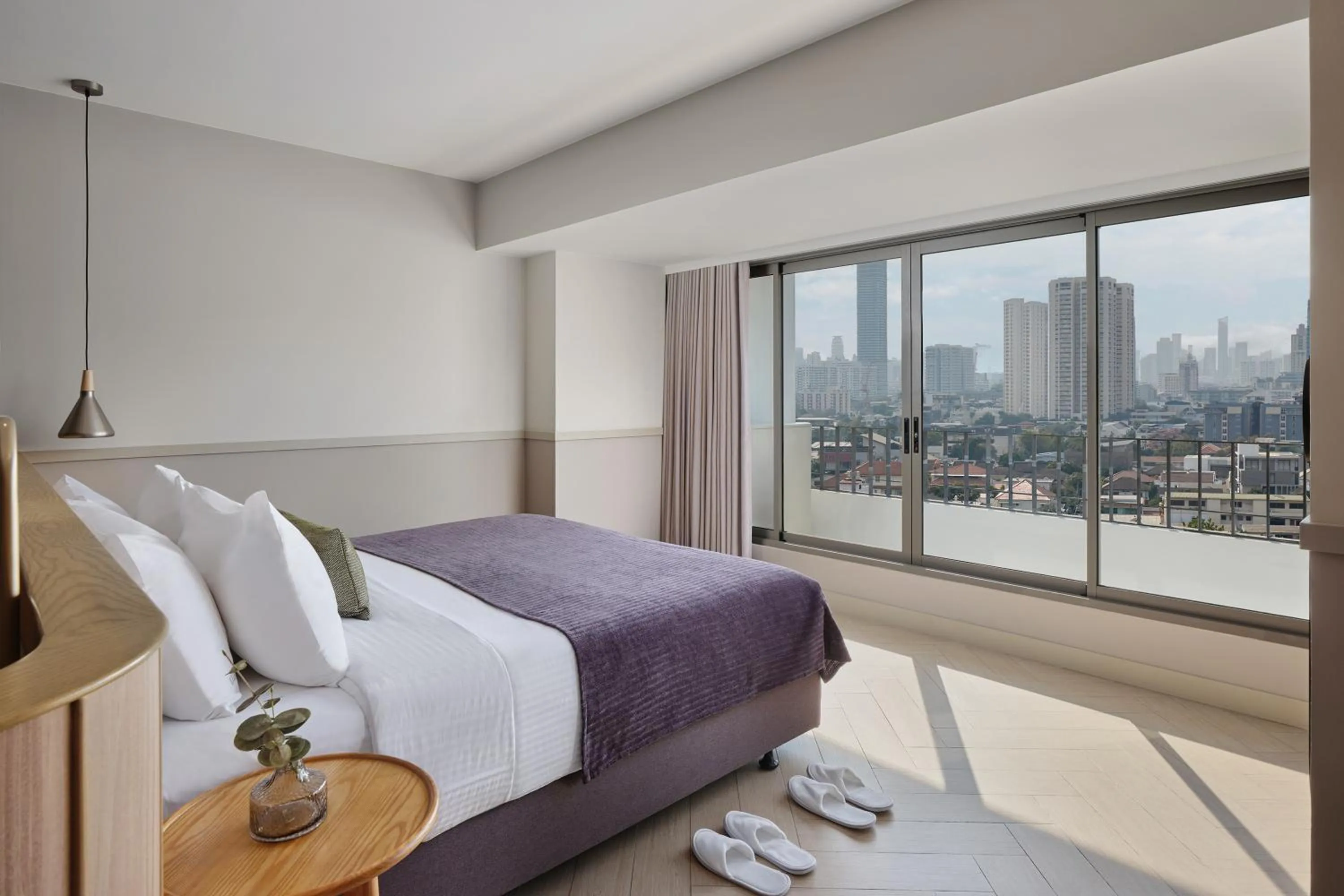 Bed in Somerset Sukhumvit 71 Bangkok