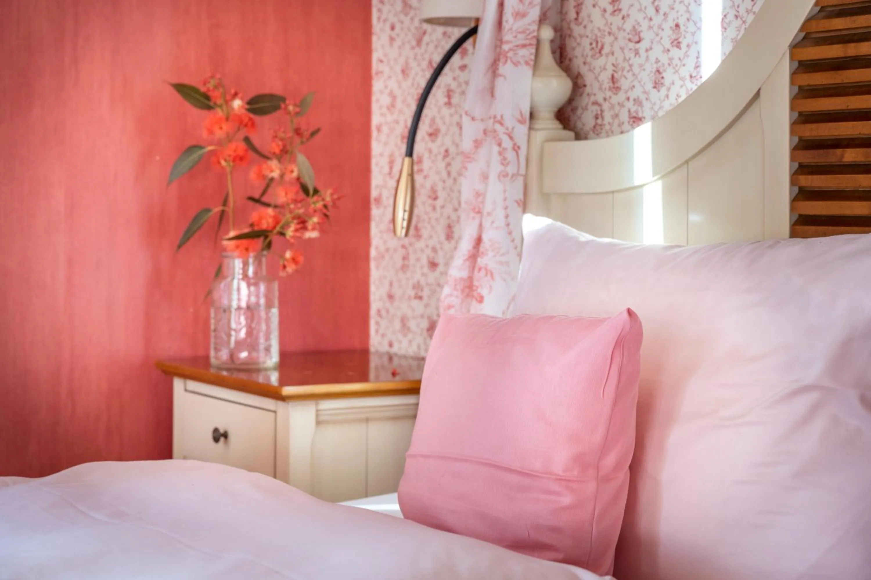 Bed in Hotel Garni Villa Rosengarten