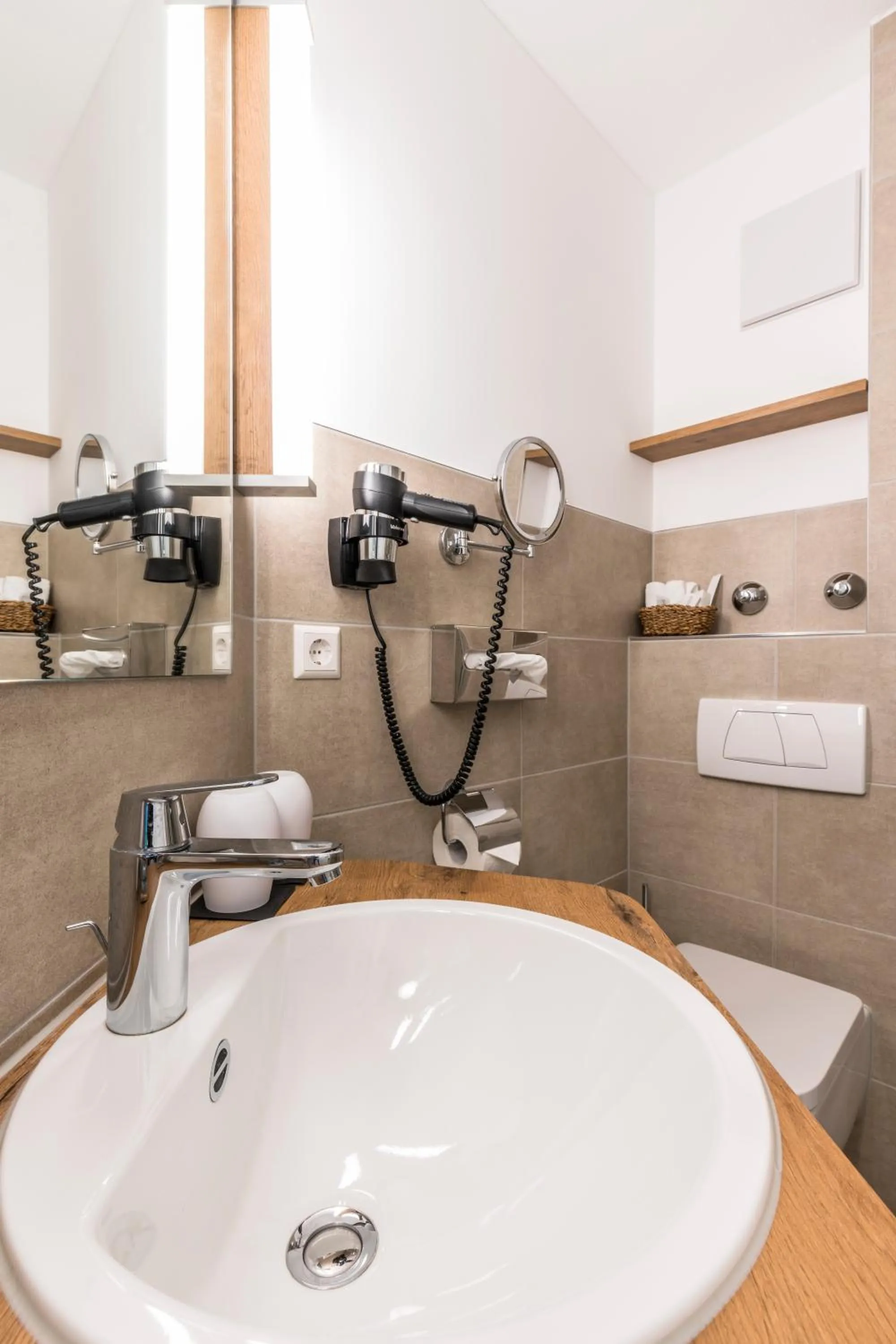 Bathroom in Hotel Garni Villa Rosengarten