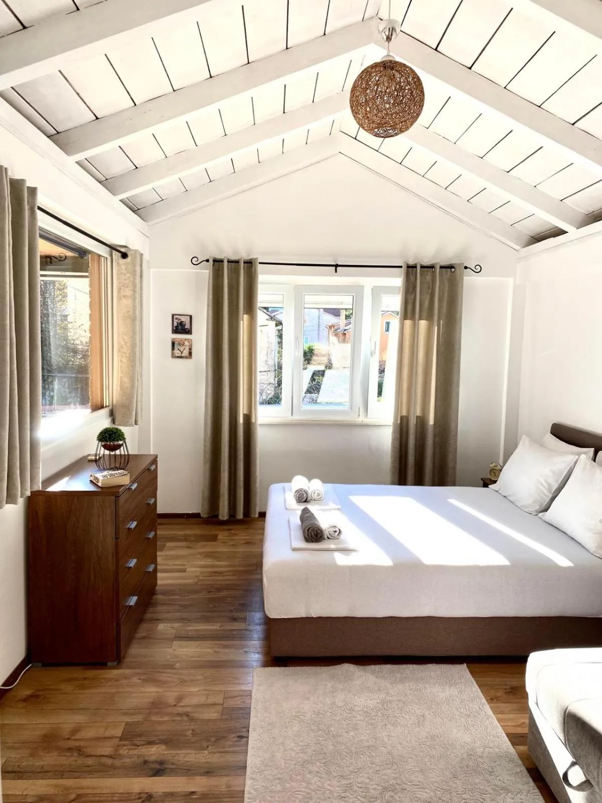 Bedroom, Bed in Apartments Bajkovic
