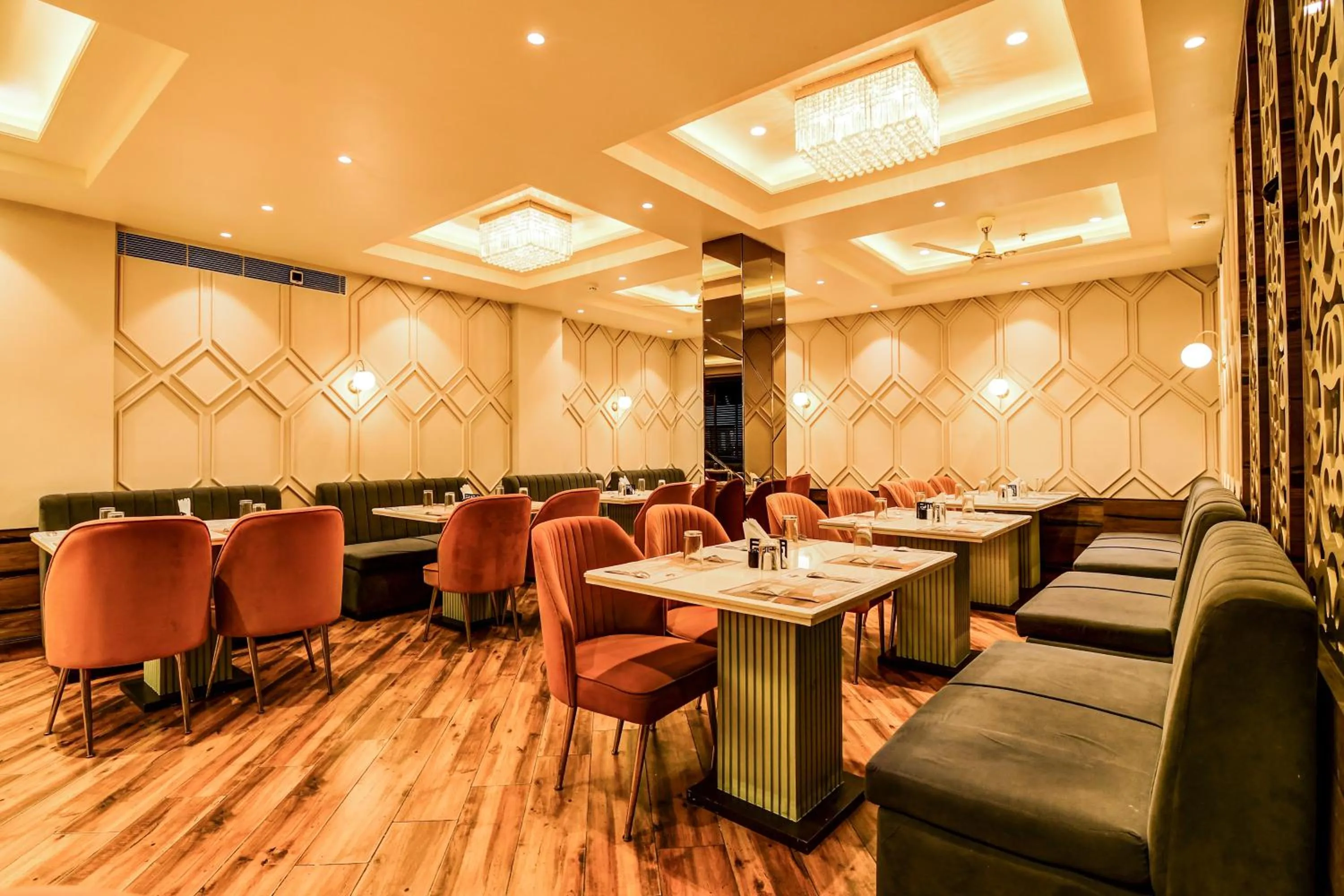 Restaurant/places to eat in Urban Cliff A Boutique Hotel