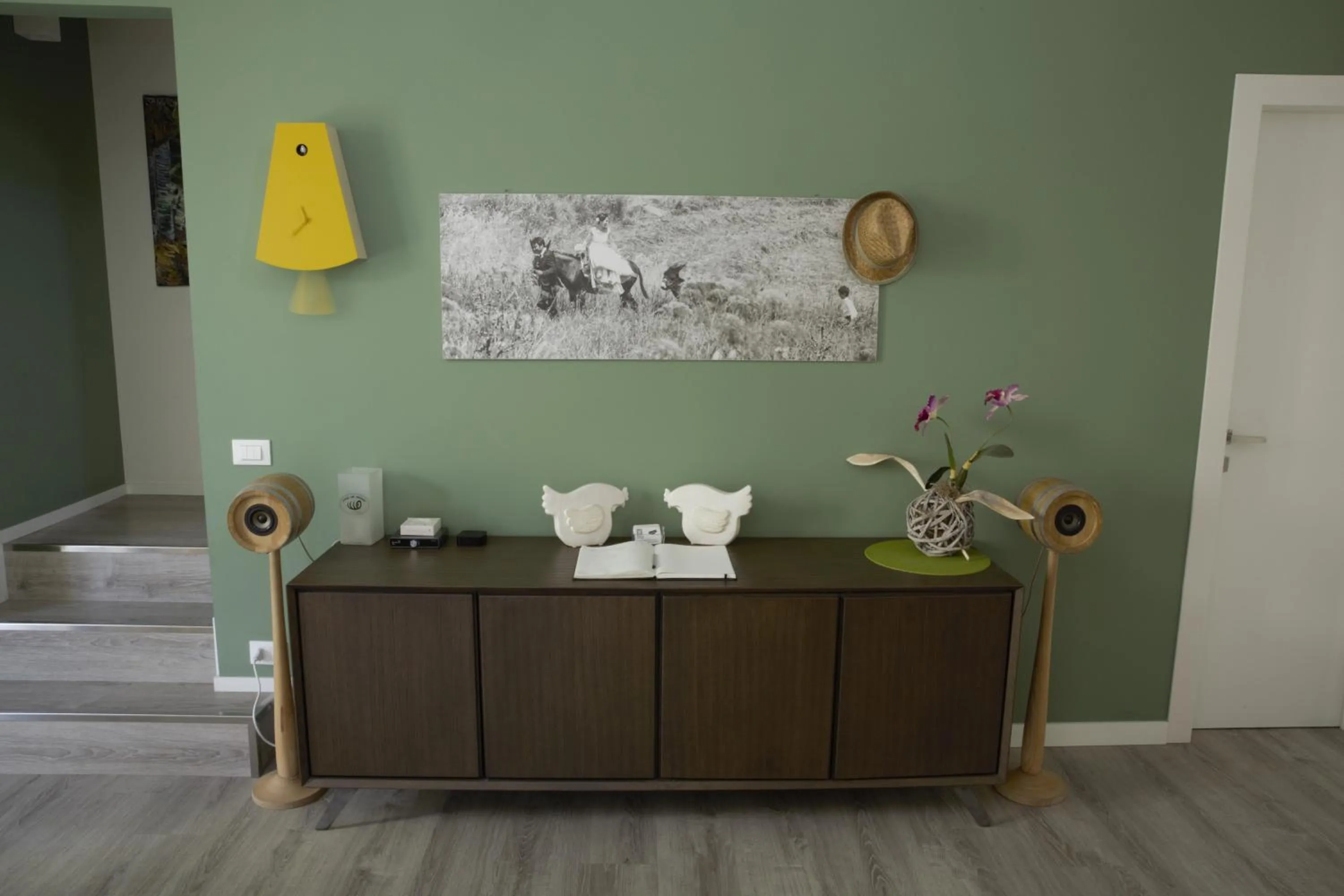 Communal lounge/ TV room in B&B Cannoli