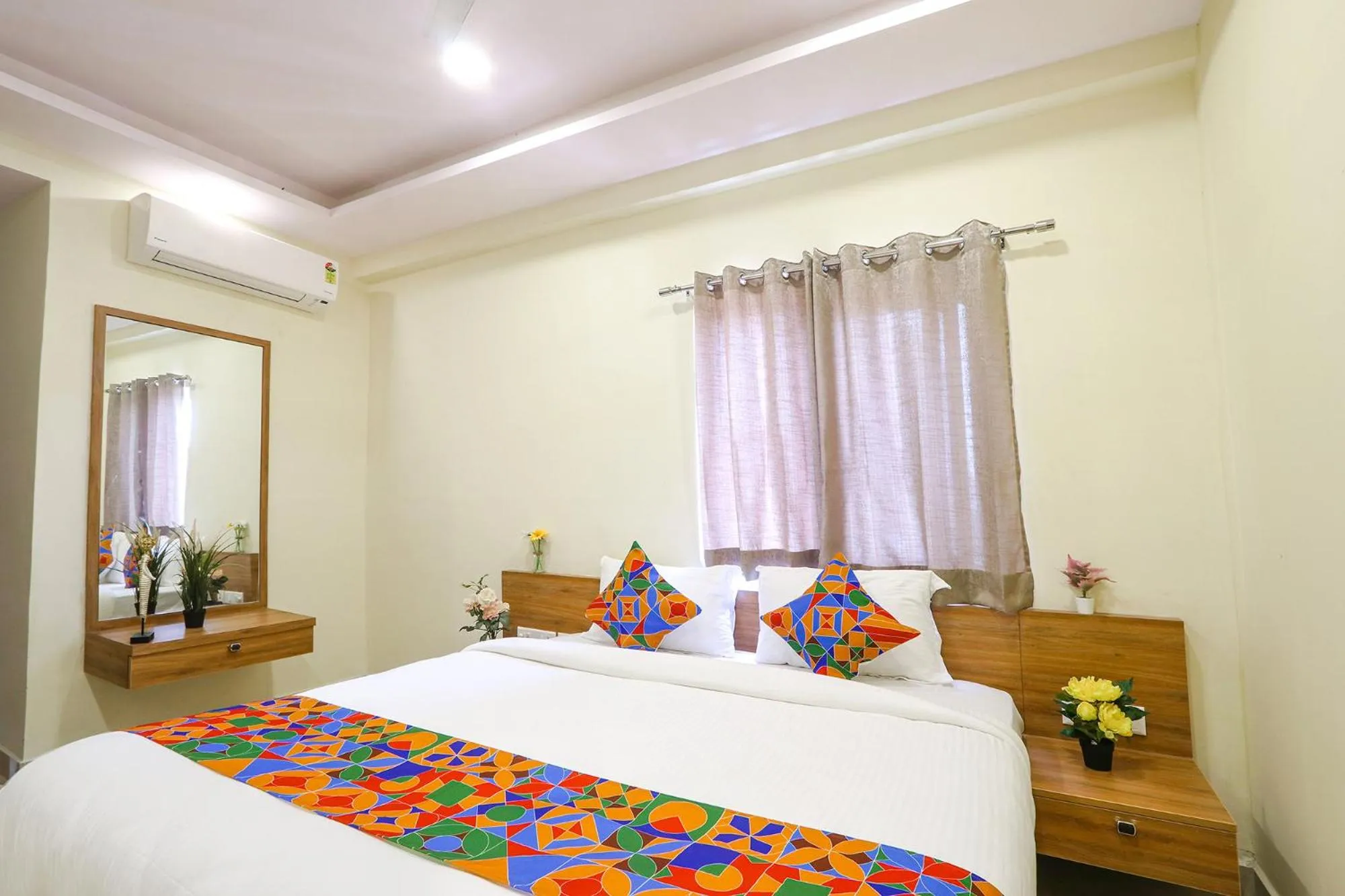 Bed in FabHotel Metro - Nr Secunderabad Railway Station