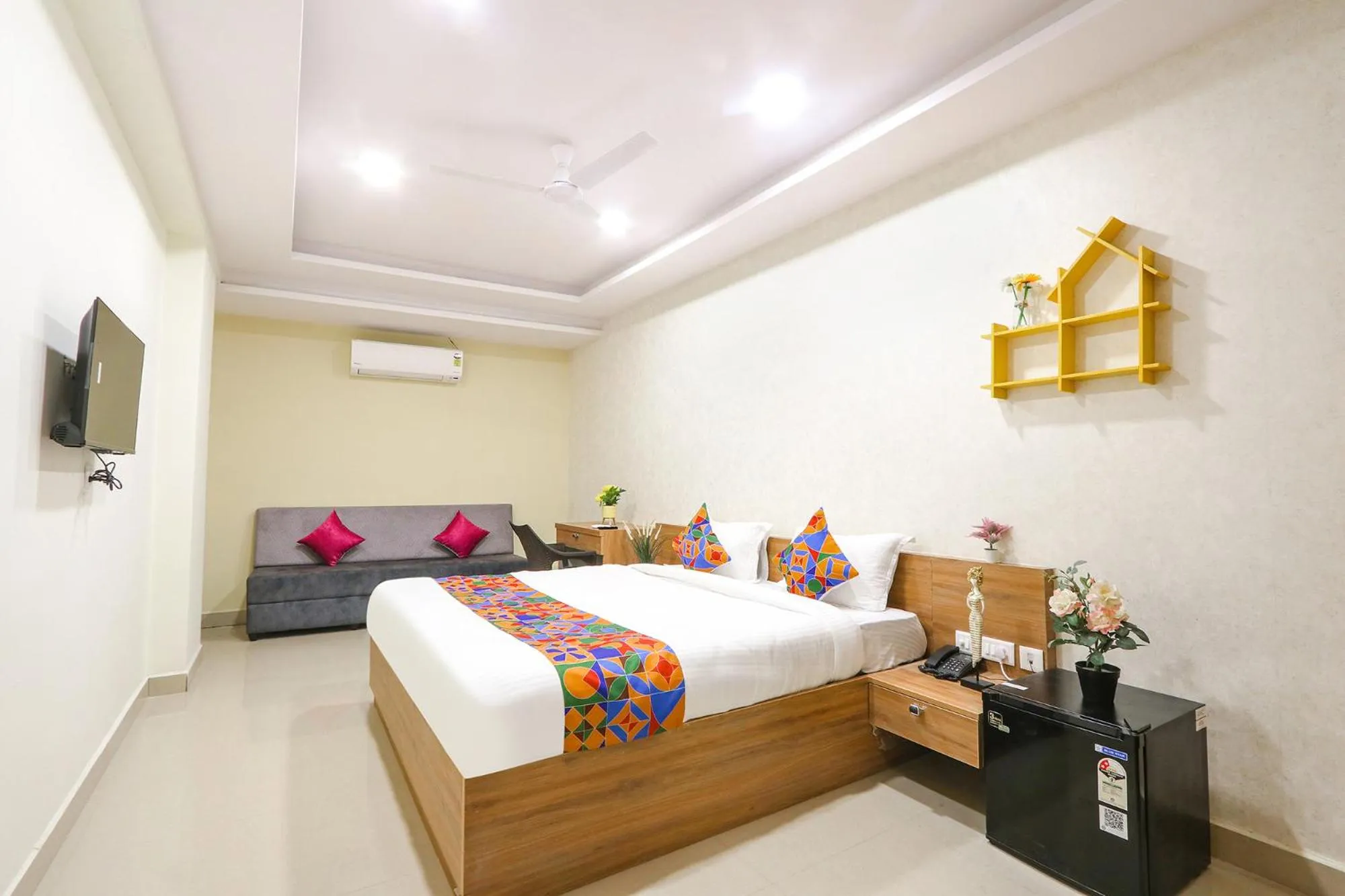 Bed in FabHotel Metro - Nr Secunderabad Railway Station