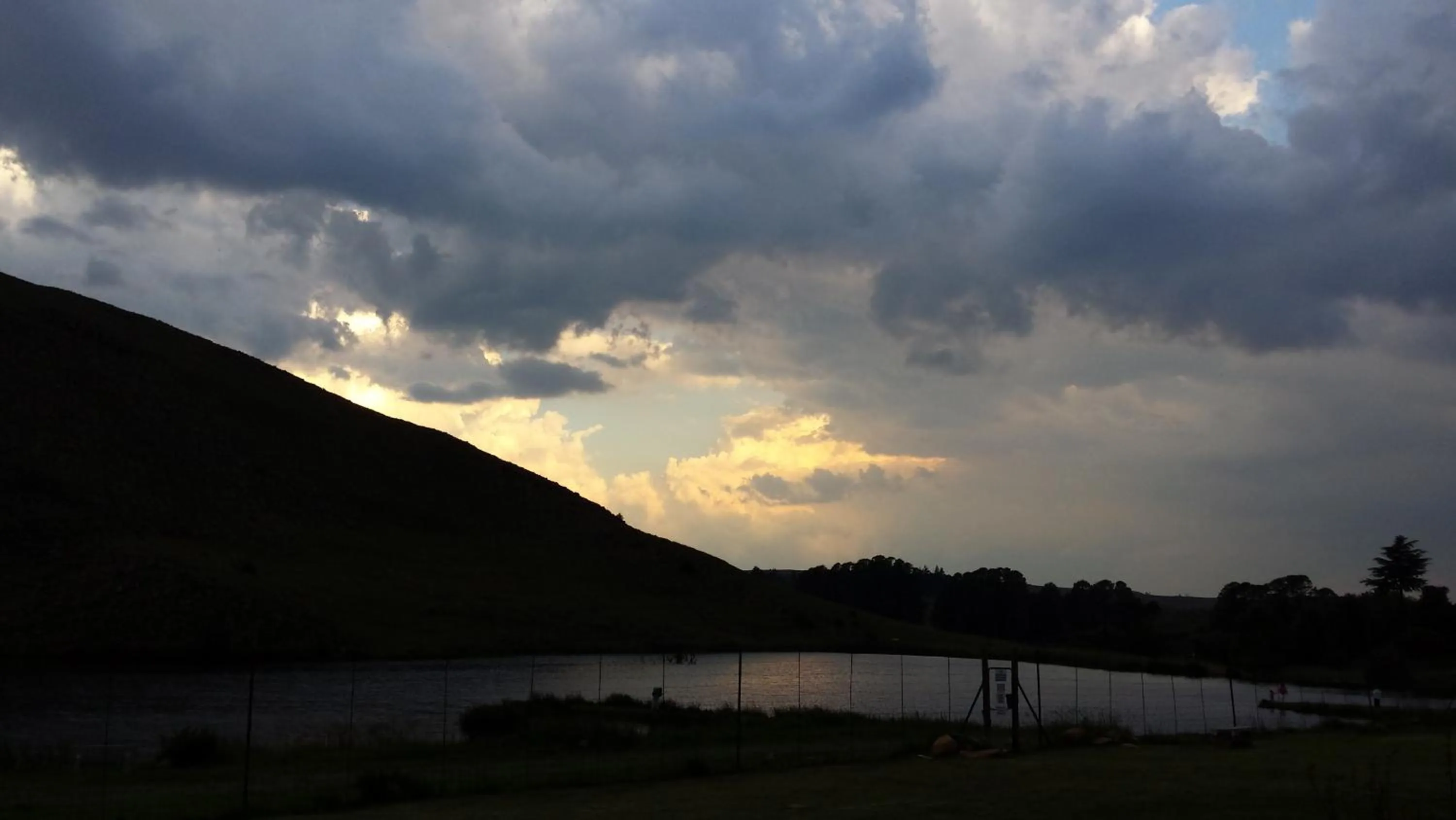 Sunrise in Fox & Squirrel