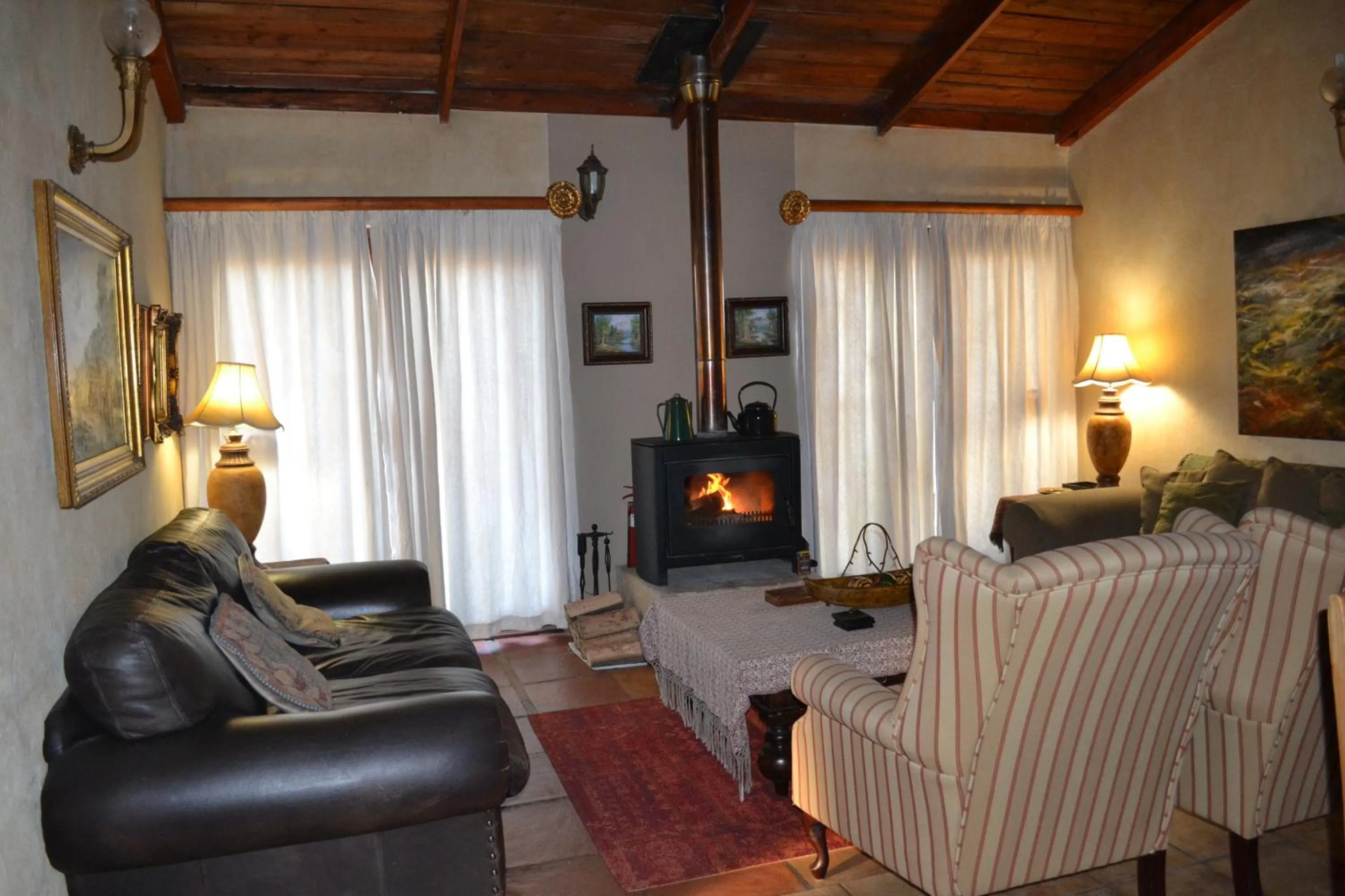 Living room in Fox & Squirrel