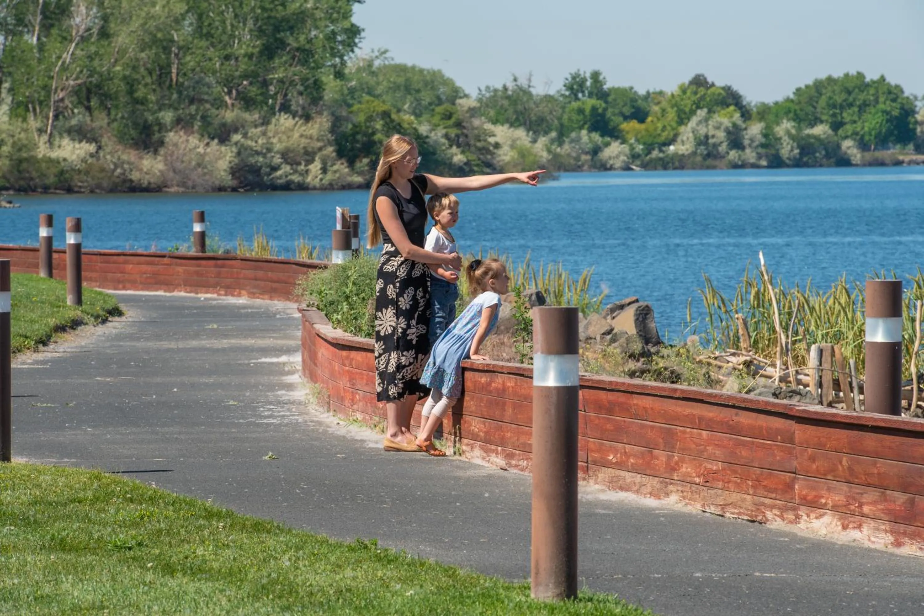 River Lodge and Cabins