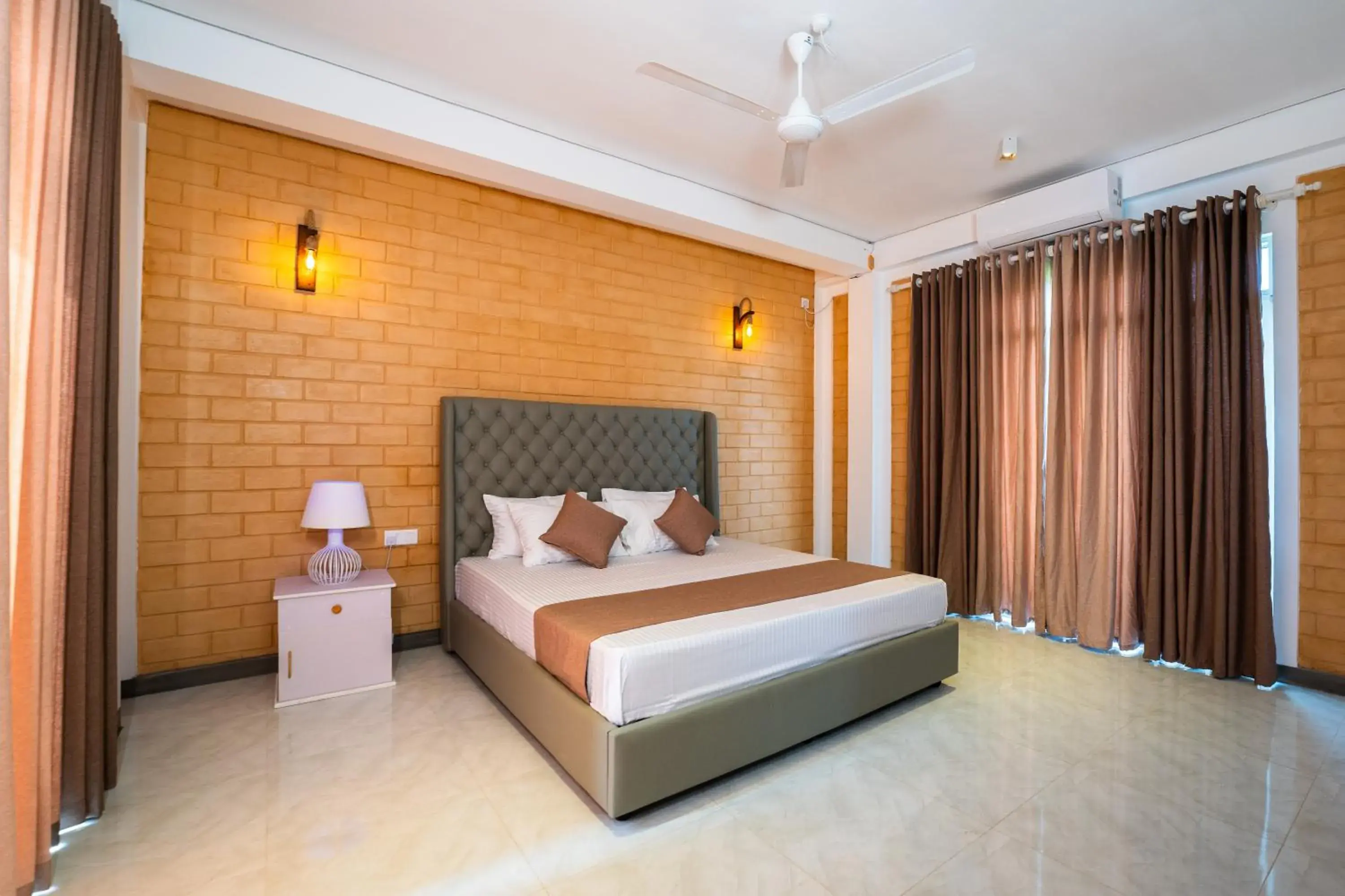 Double Room with Balcony and Sea View - single occupancy in Bliss Blessings Villa & Spa - Hikkaduwa Double Room with Balcony and Sea View - single occupancy in Bliss Blessings Villa & Spa - Hikkaduwa