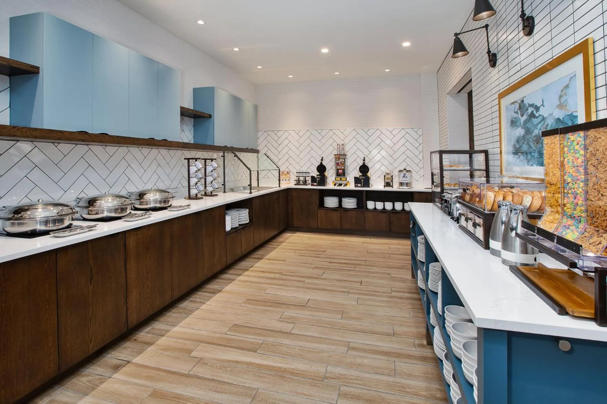 Breakfast in Staybridge Suites Grand Rapids South by IHG