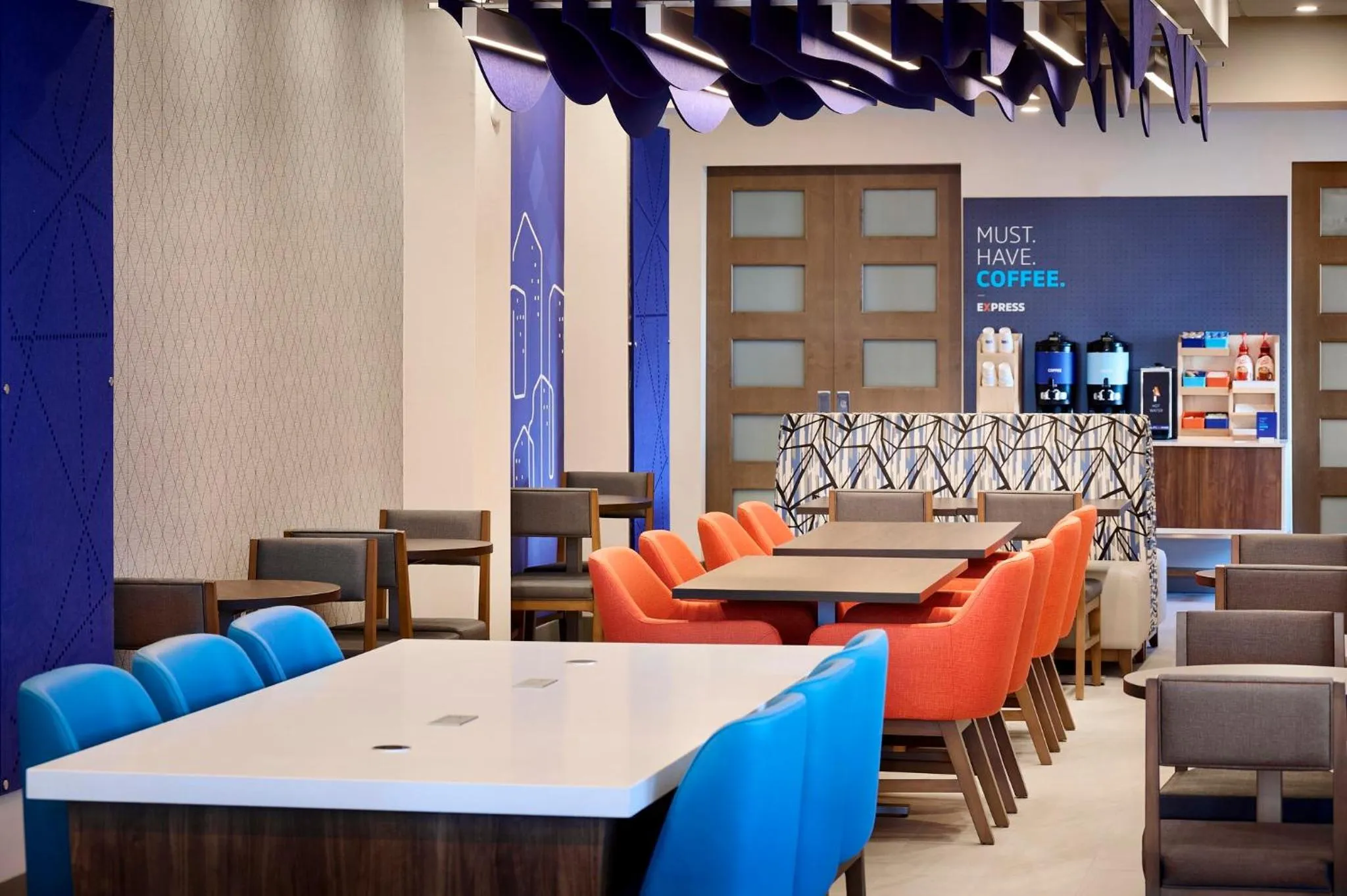 Restaurant/places to eat in Holiday Inn Express Hamilton - Upper James by IHG