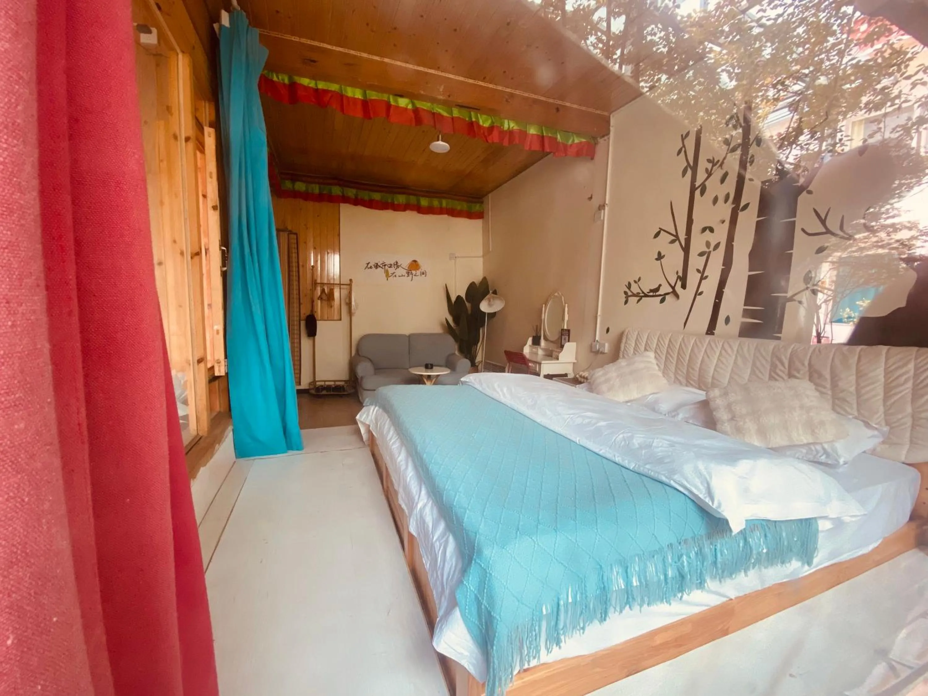 Bed in Shangri-La Chudengshuo Homestay楚登硕民宿