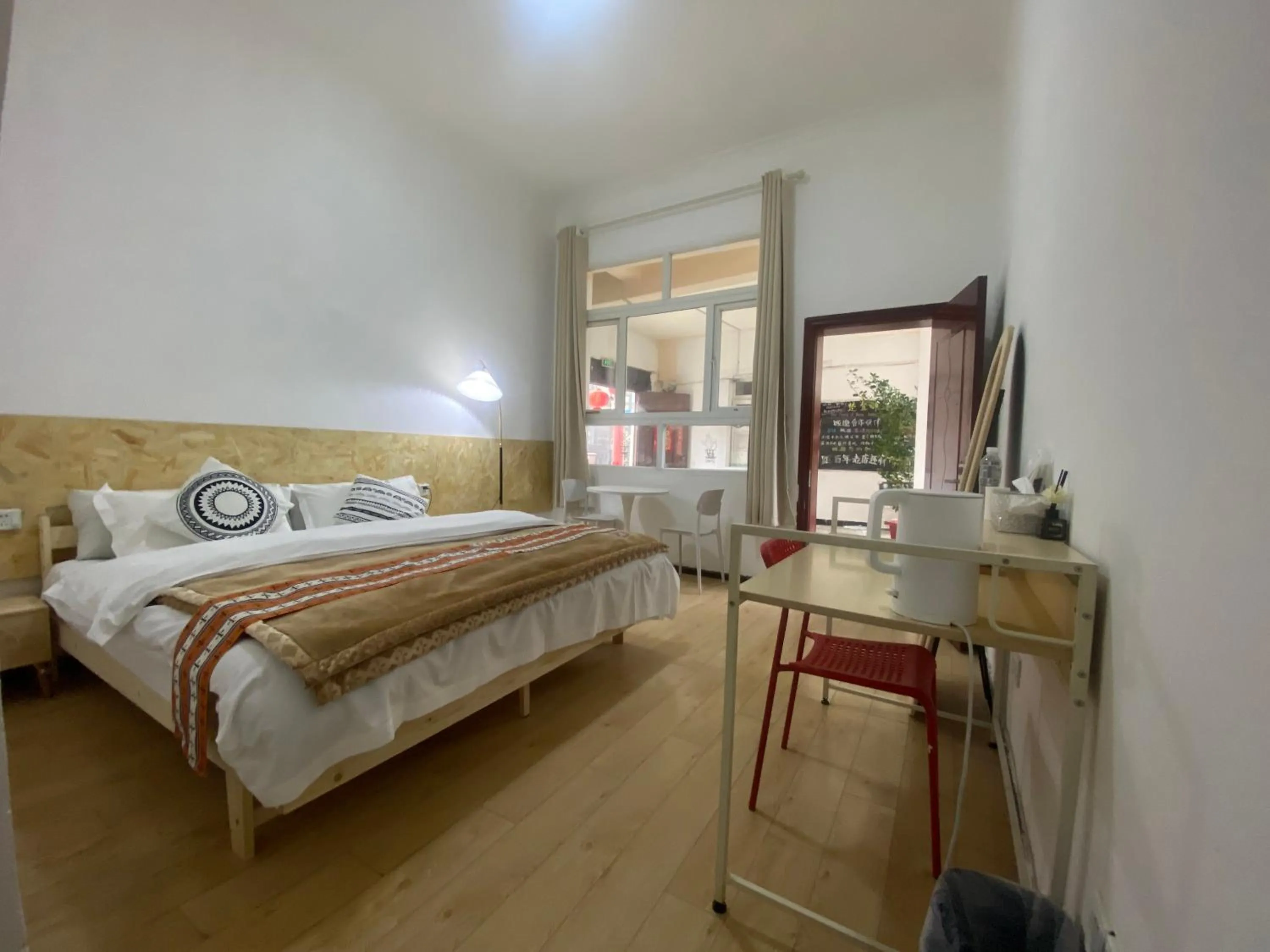 Bed in Shangri-La Chudengshuo Homestay楚登硕民宿