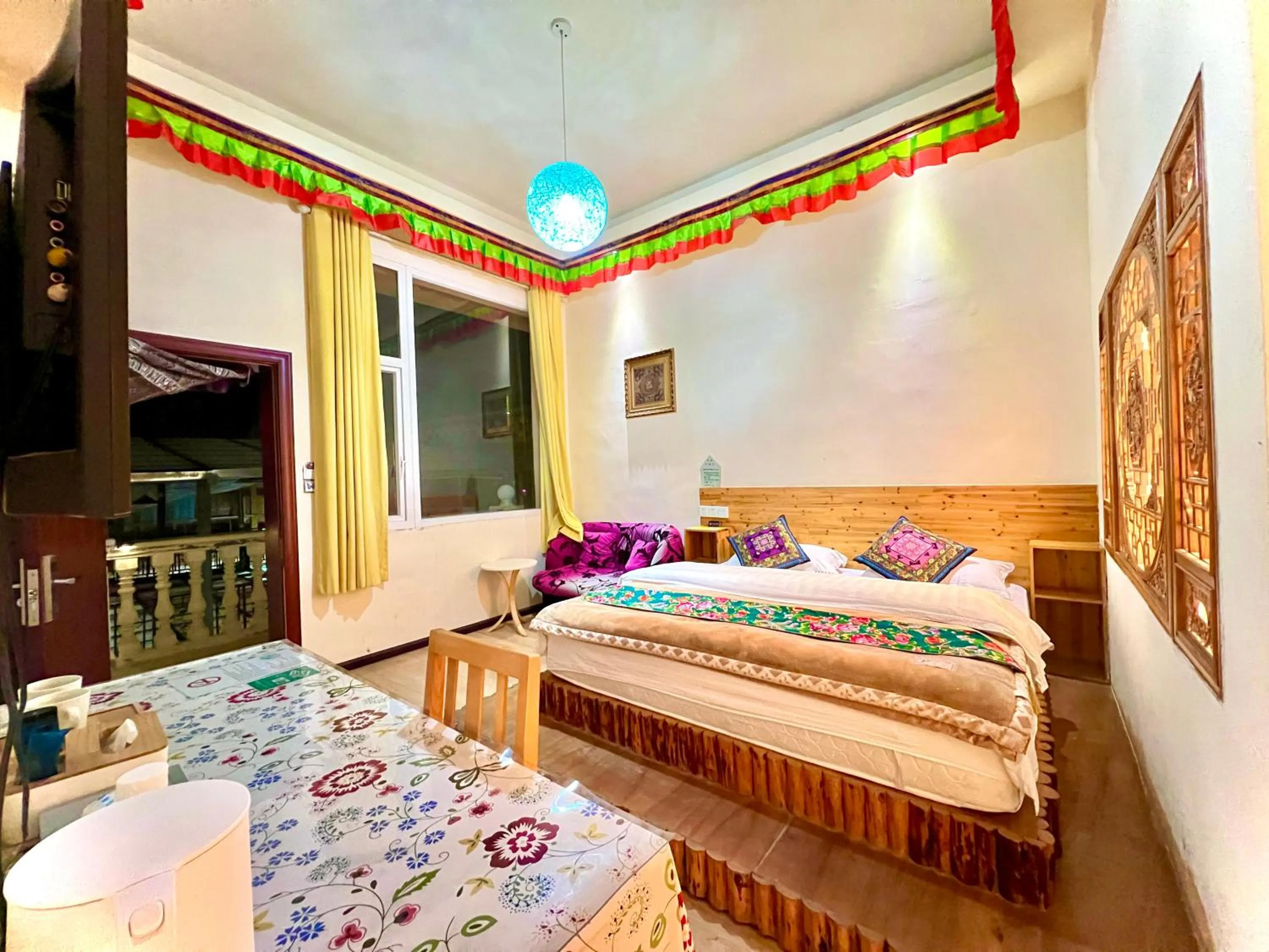 Bed in Shangri-La Chudengshuo Homestay楚登硕民宿