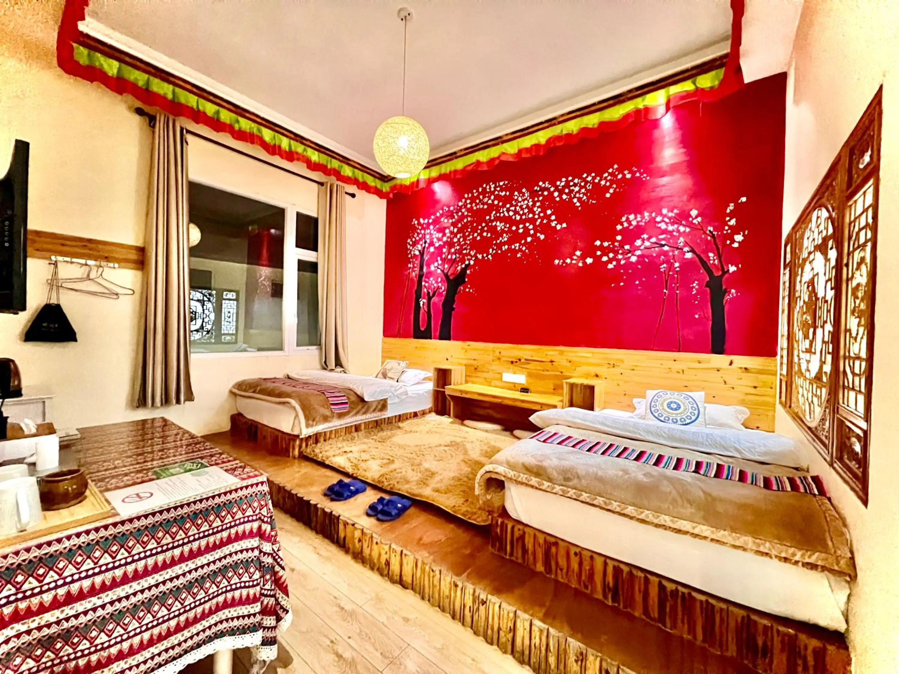 Living room, Bed in Shangri-La Chudengshuo Homestay楚登硕民宿