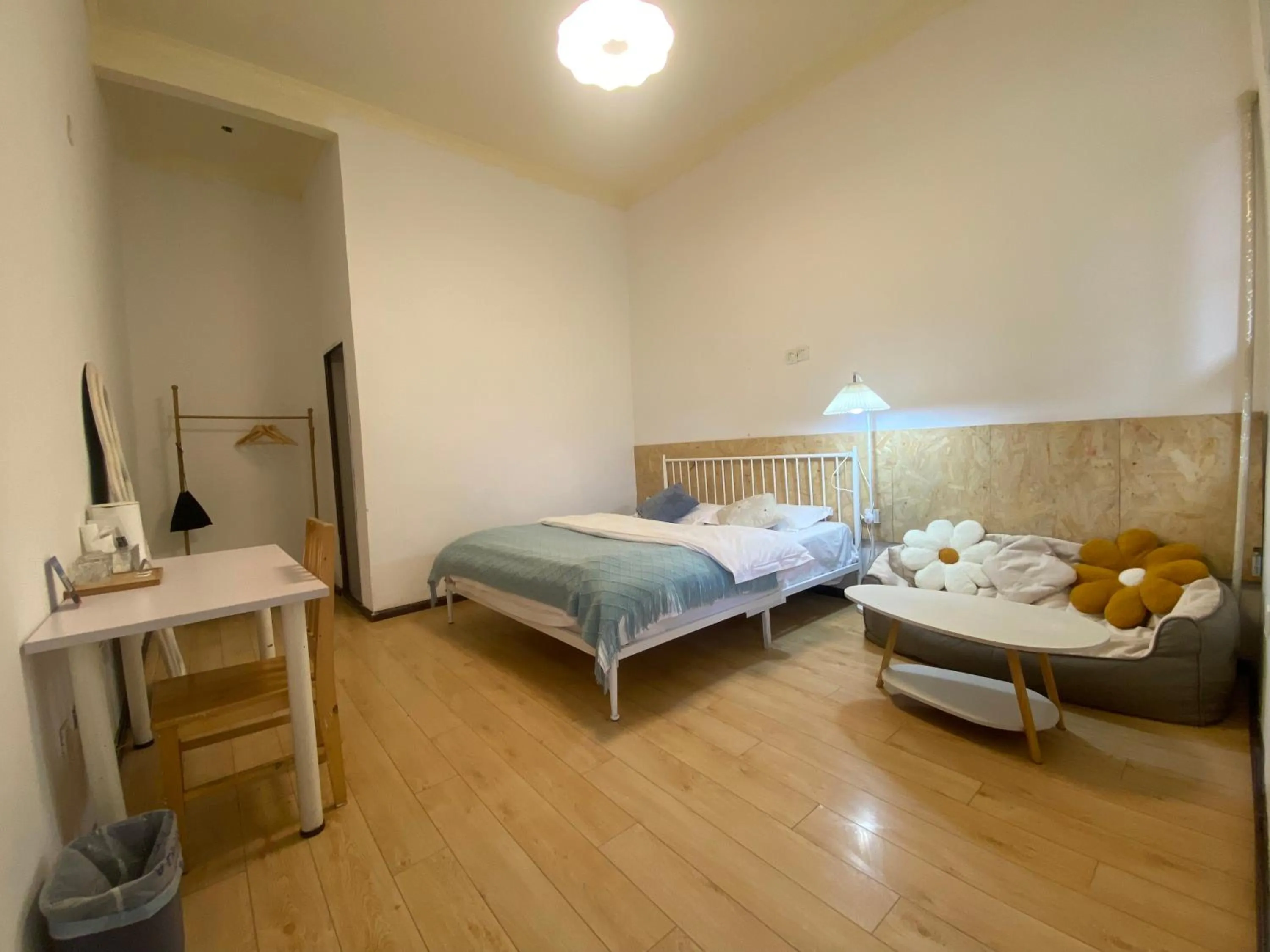 Bed in Shangri-La Chudengshuo Homestay楚登硕民宿