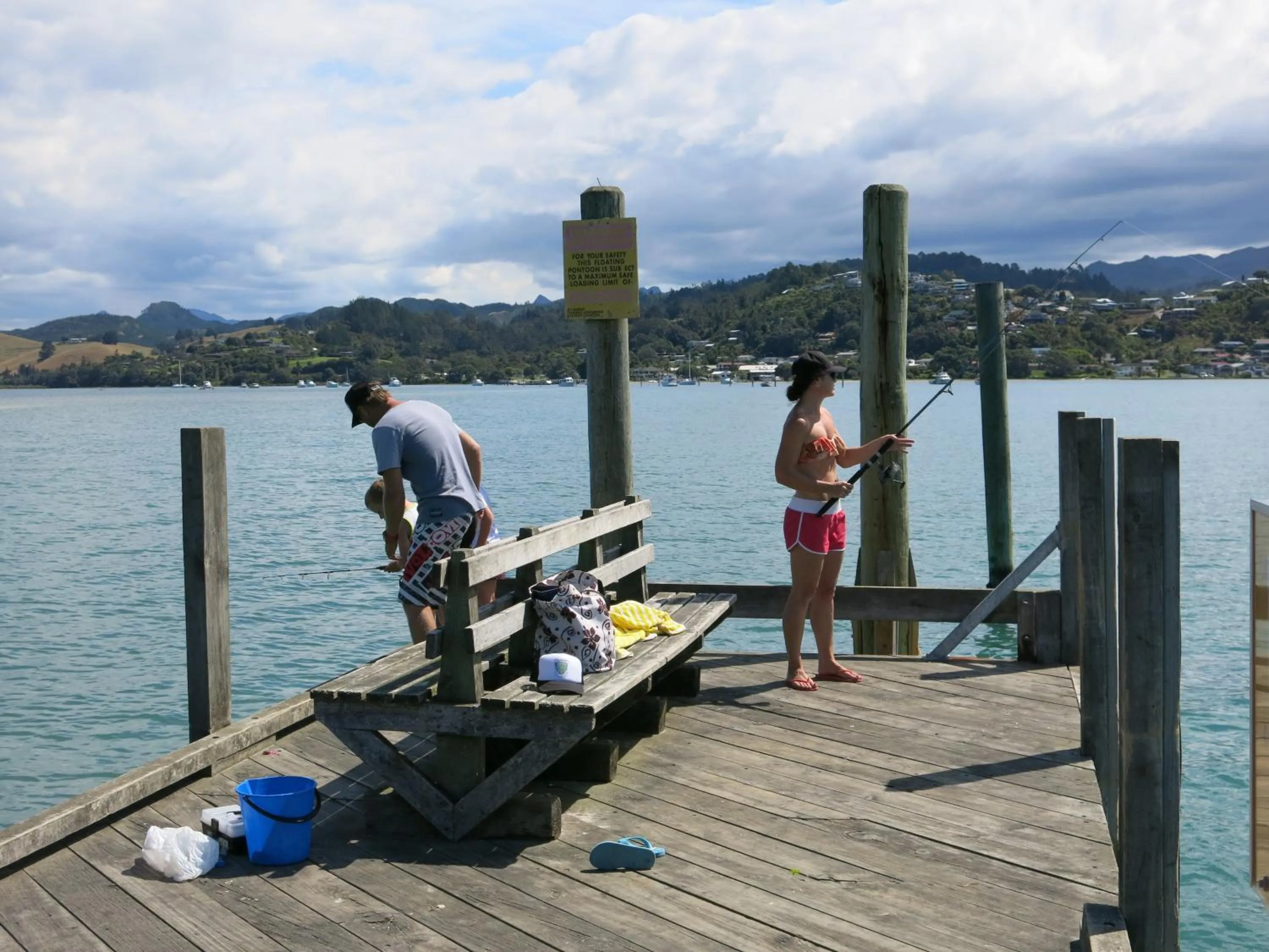 Fishing in Ocean Breeze Resort Pauanui