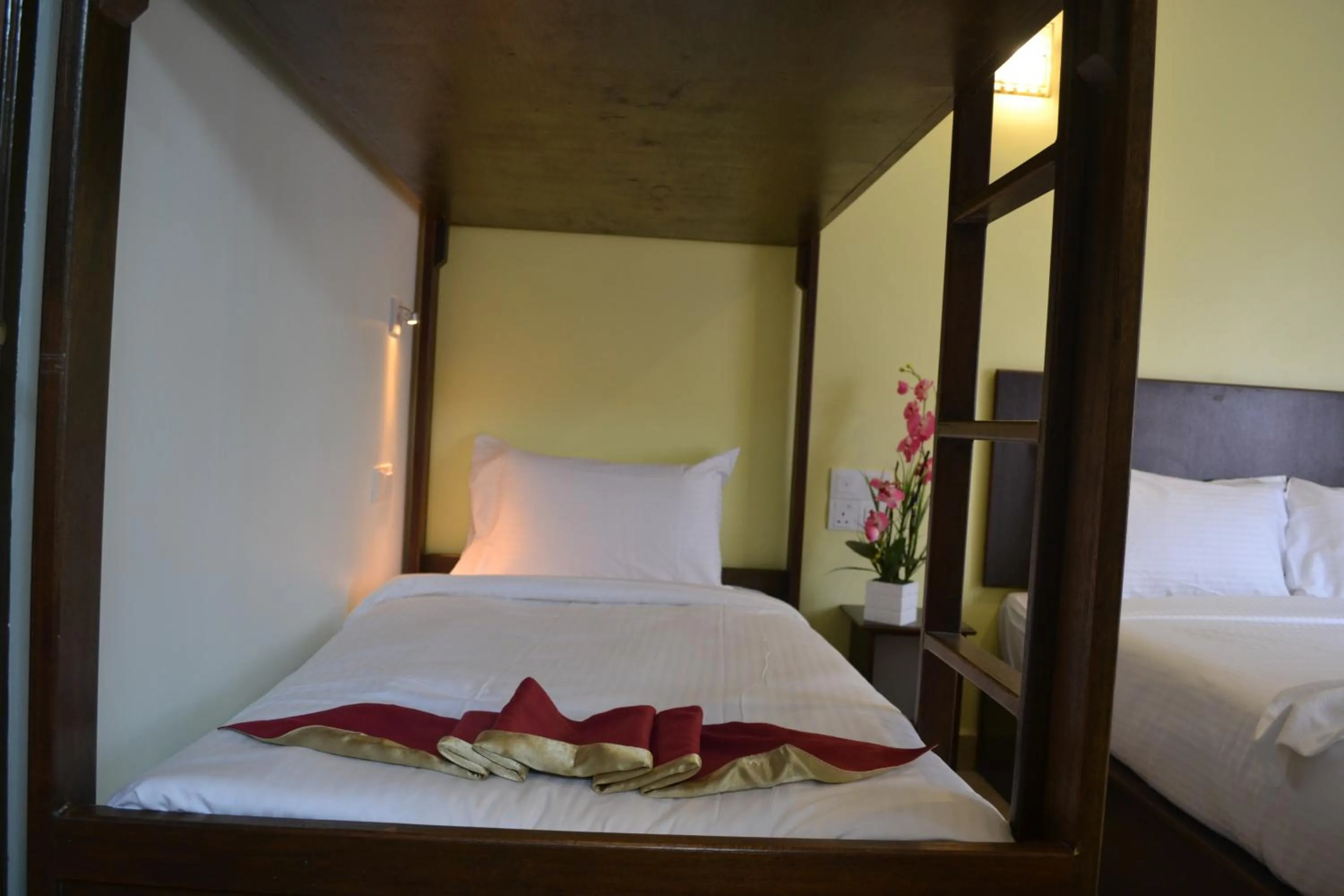Bedroom, Bed in DR Hotel Penang