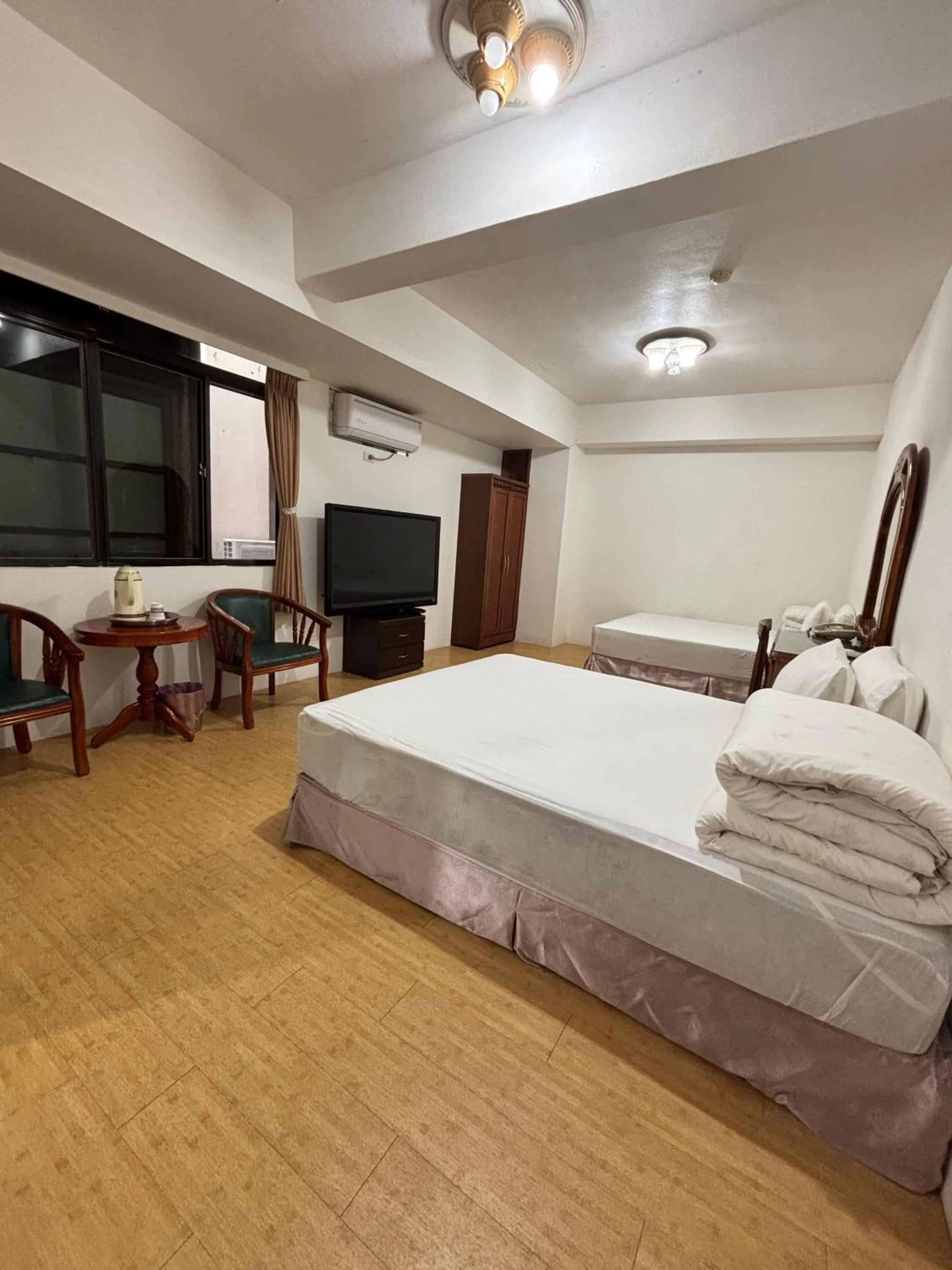 Bed in Chantai Hotel