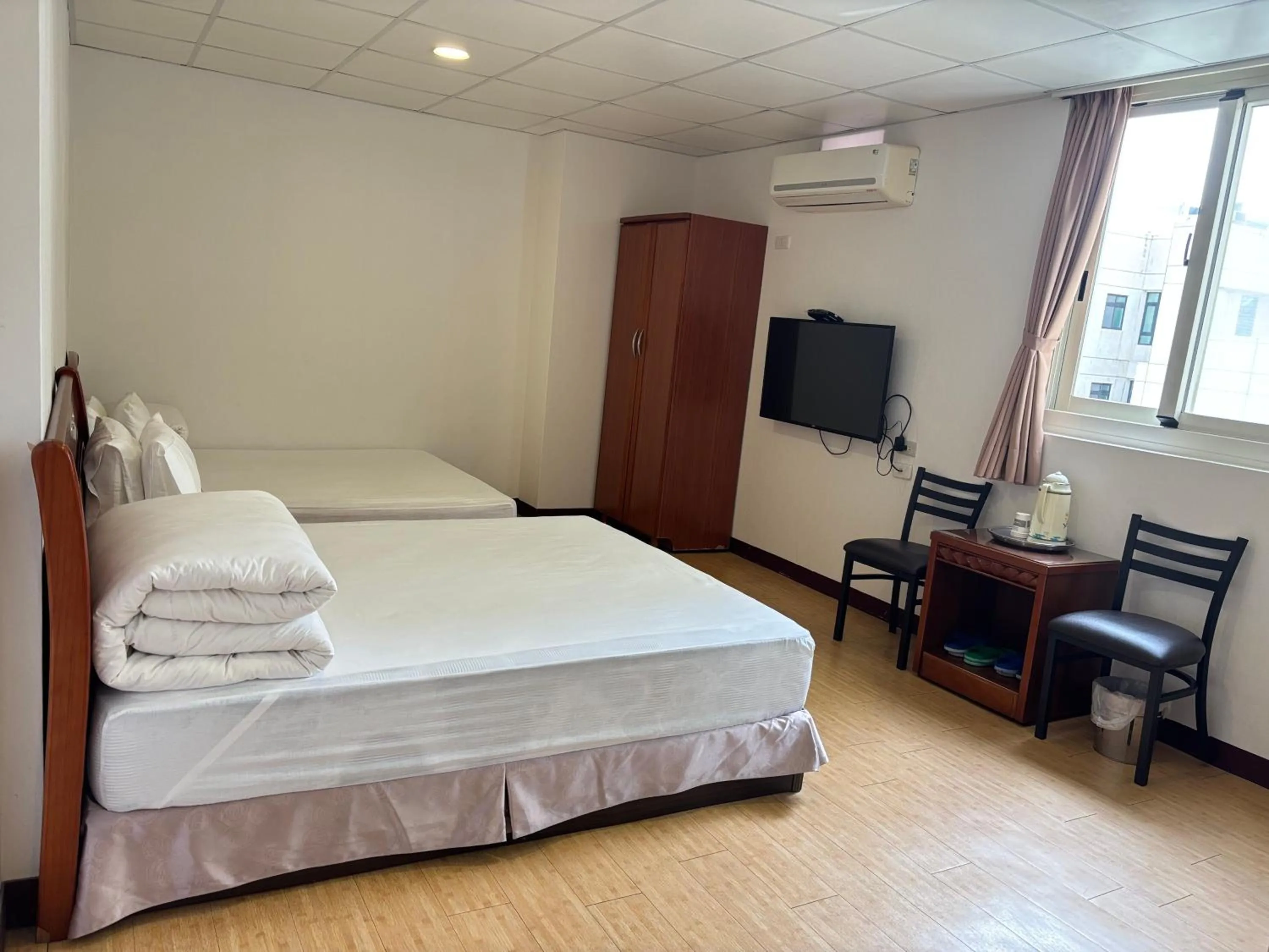 Bed in Chantai Hotel