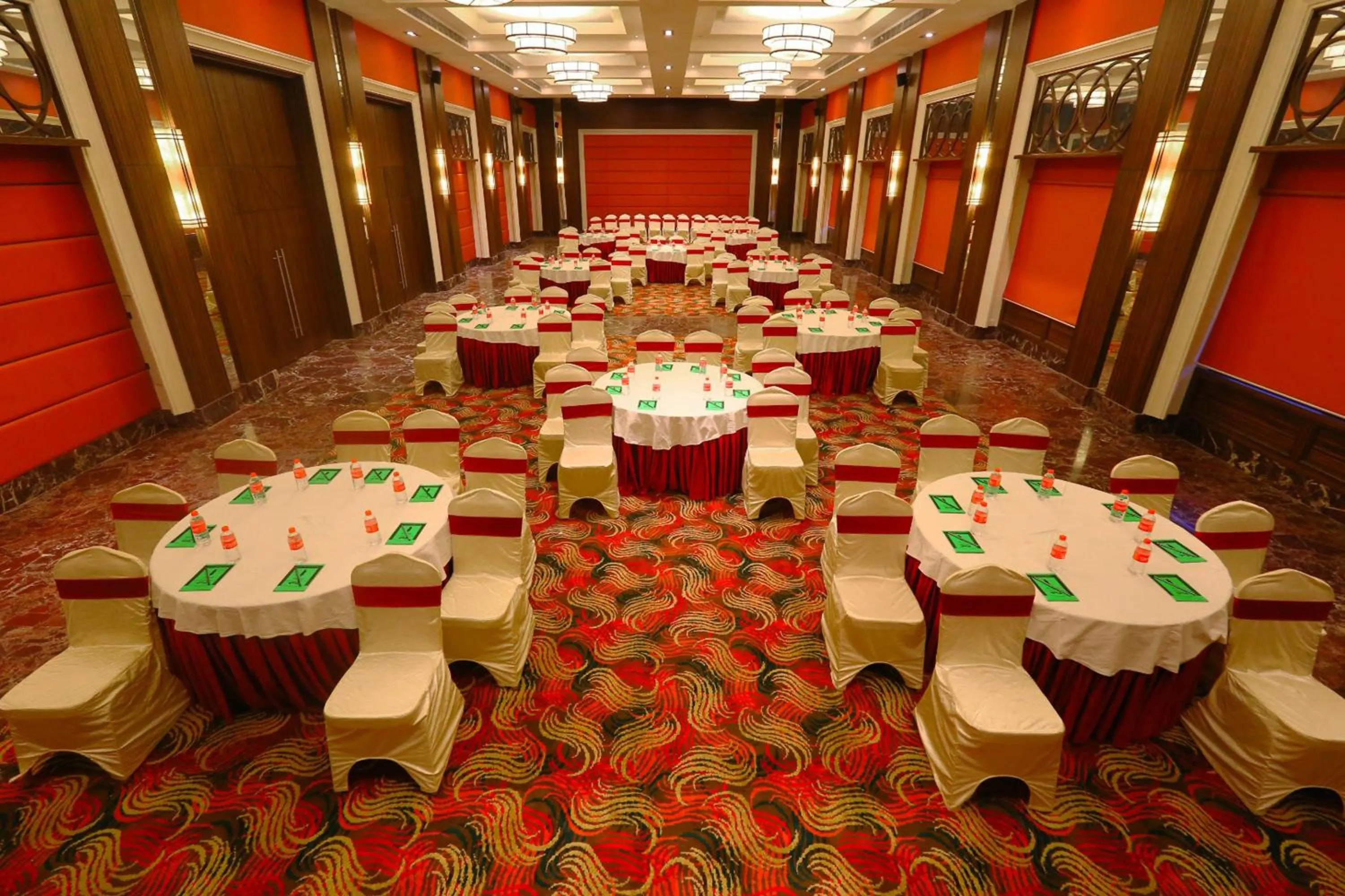 Meeting/conference room in Grand Serenaa Hotel & Resorts, Auroville