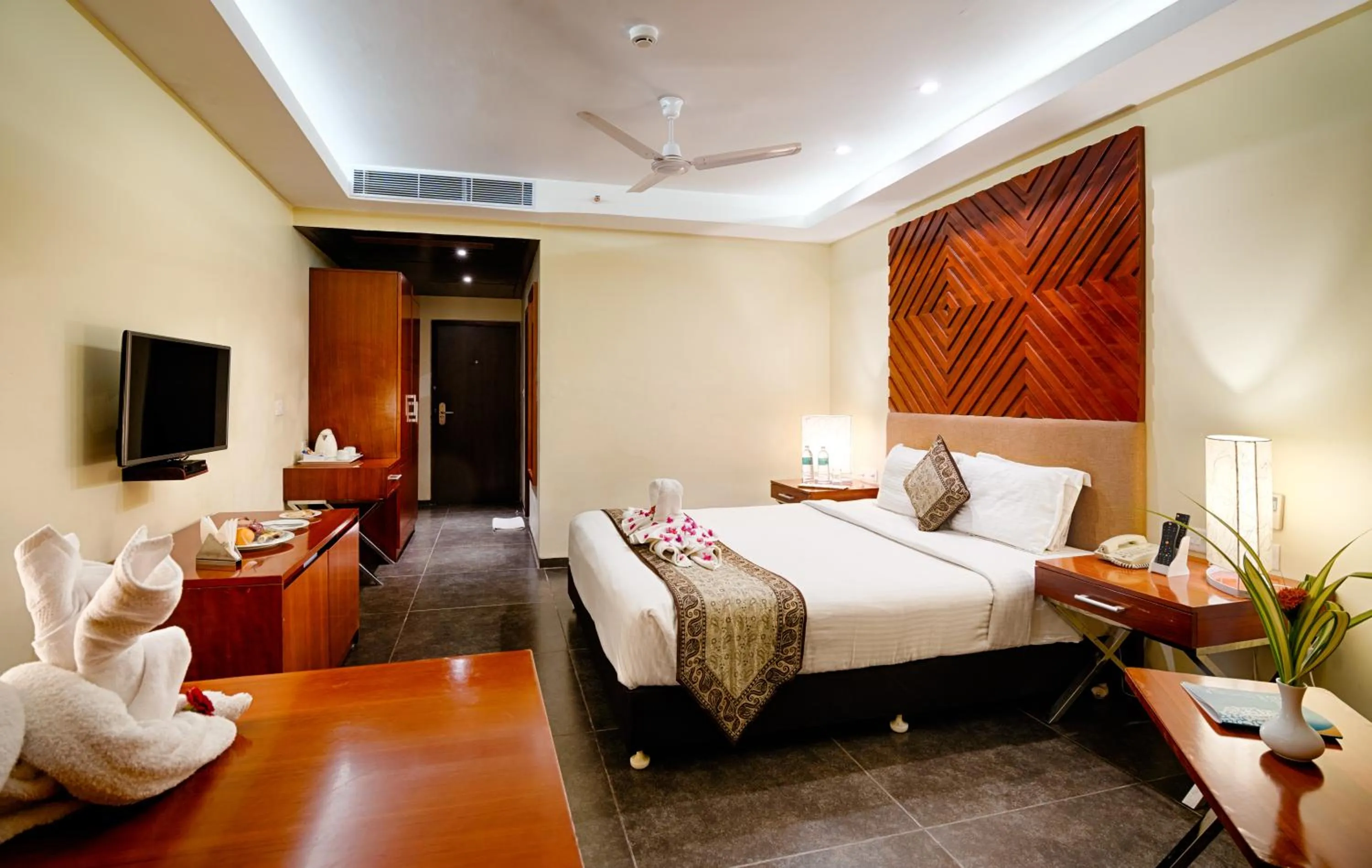 Bed in Grand Serenaa Hotel & Resorts, Auroville