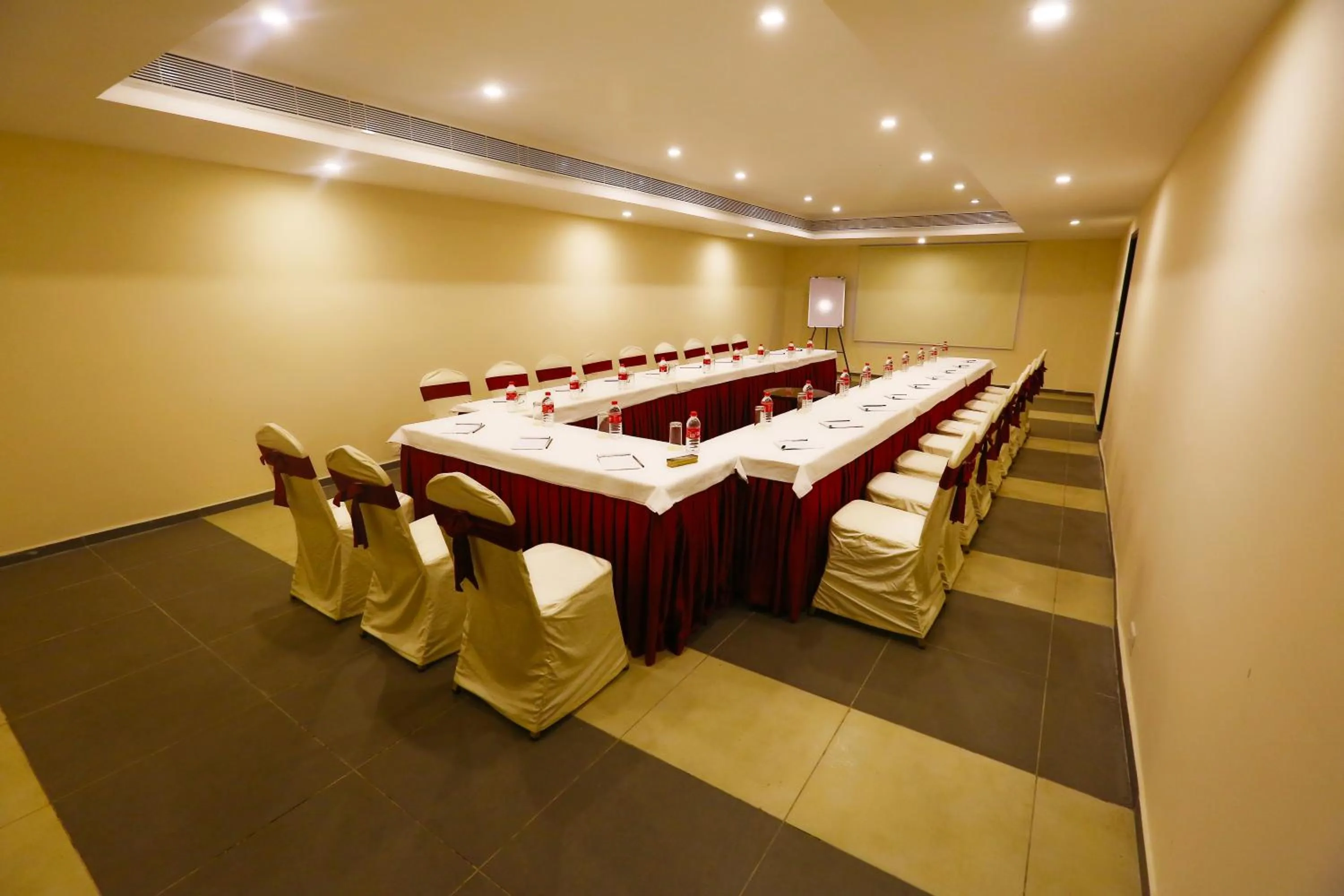 Meeting/conference room in Grand Serenaa Hotel & Resorts, Auroville