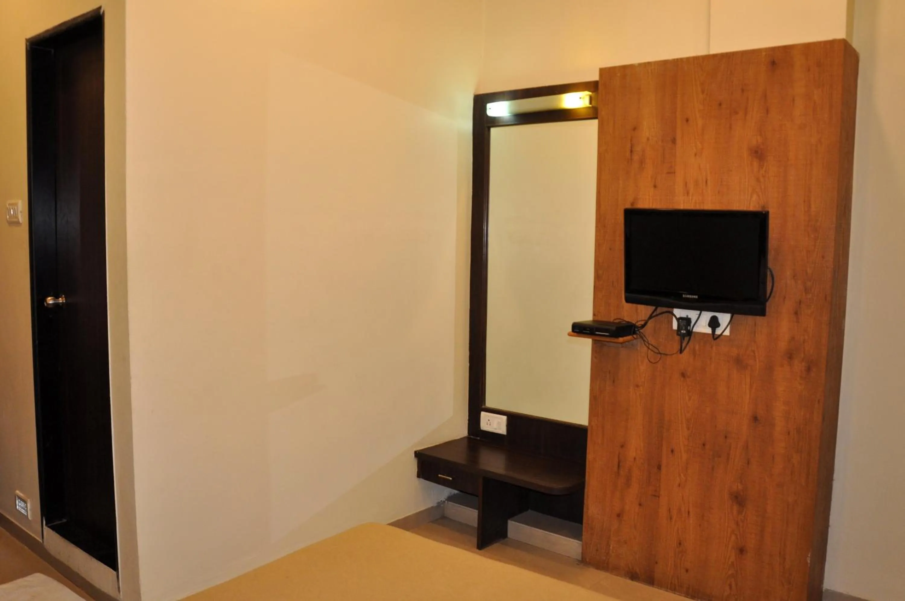 Bedroom in Hotel Atria, Kolhapur