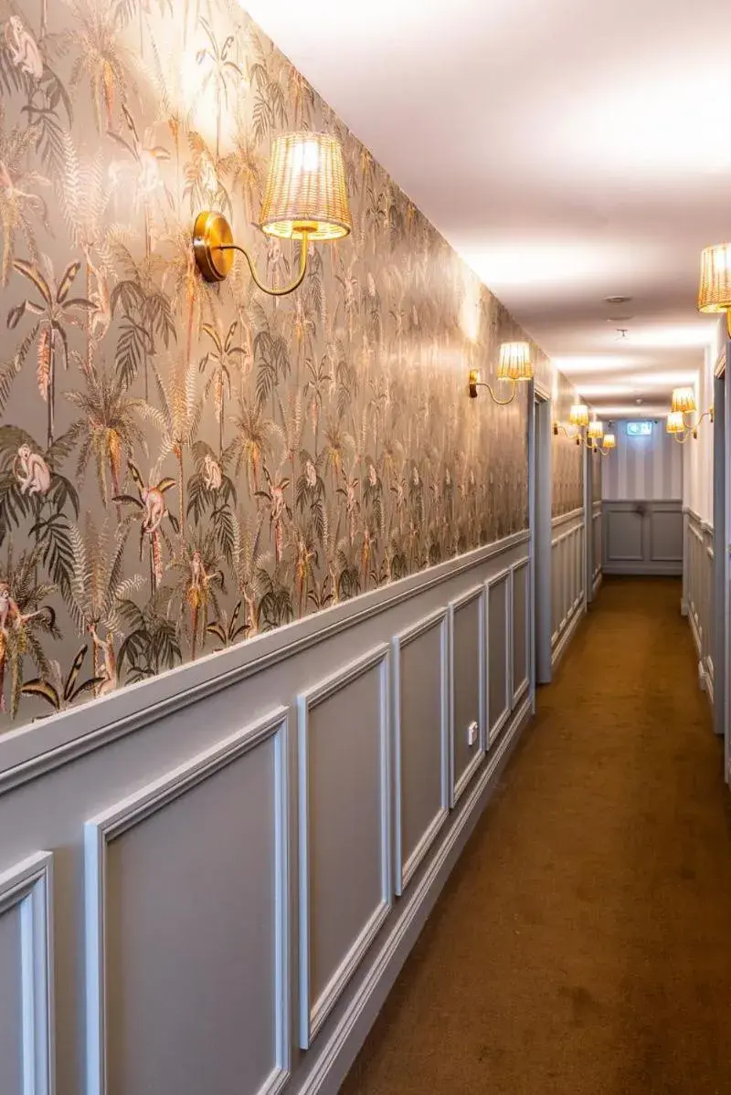 Standard Queen Room with Balcony in The Lucky Hotel Standard Queen Room with Balcony in The Lucky Hotel