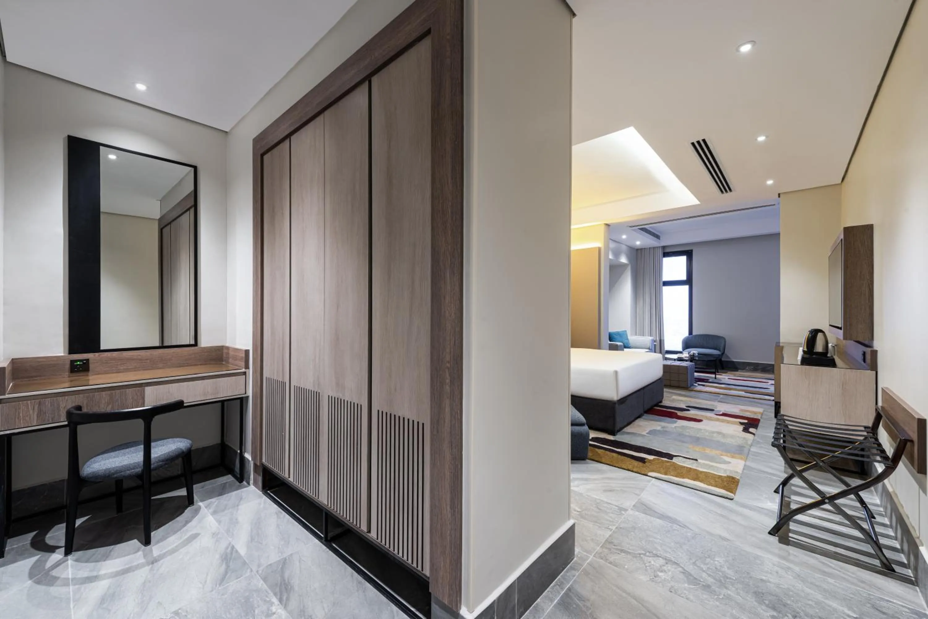 wardrobe, Bed in Ewaa Express Hotel - Abha