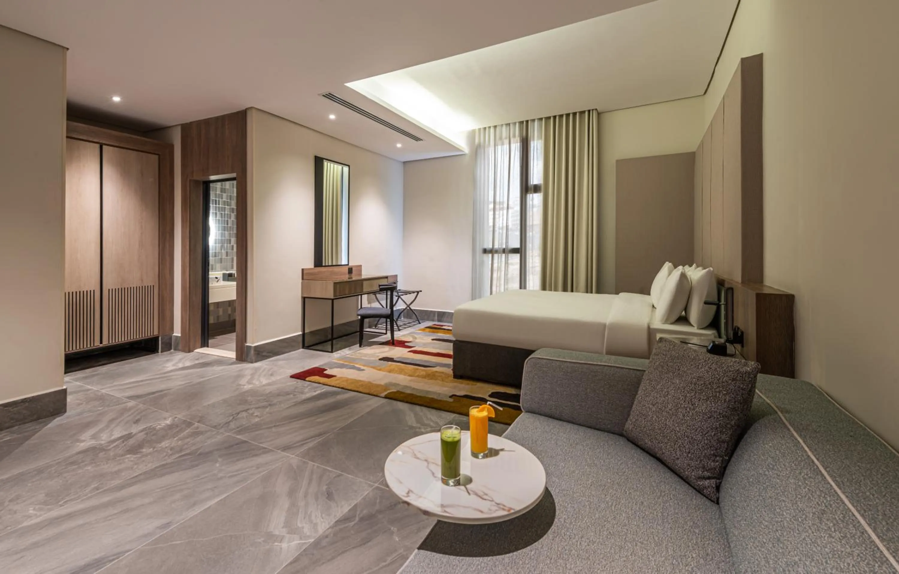 Seating area, Bed in Ewaa Express Hotel - Abha