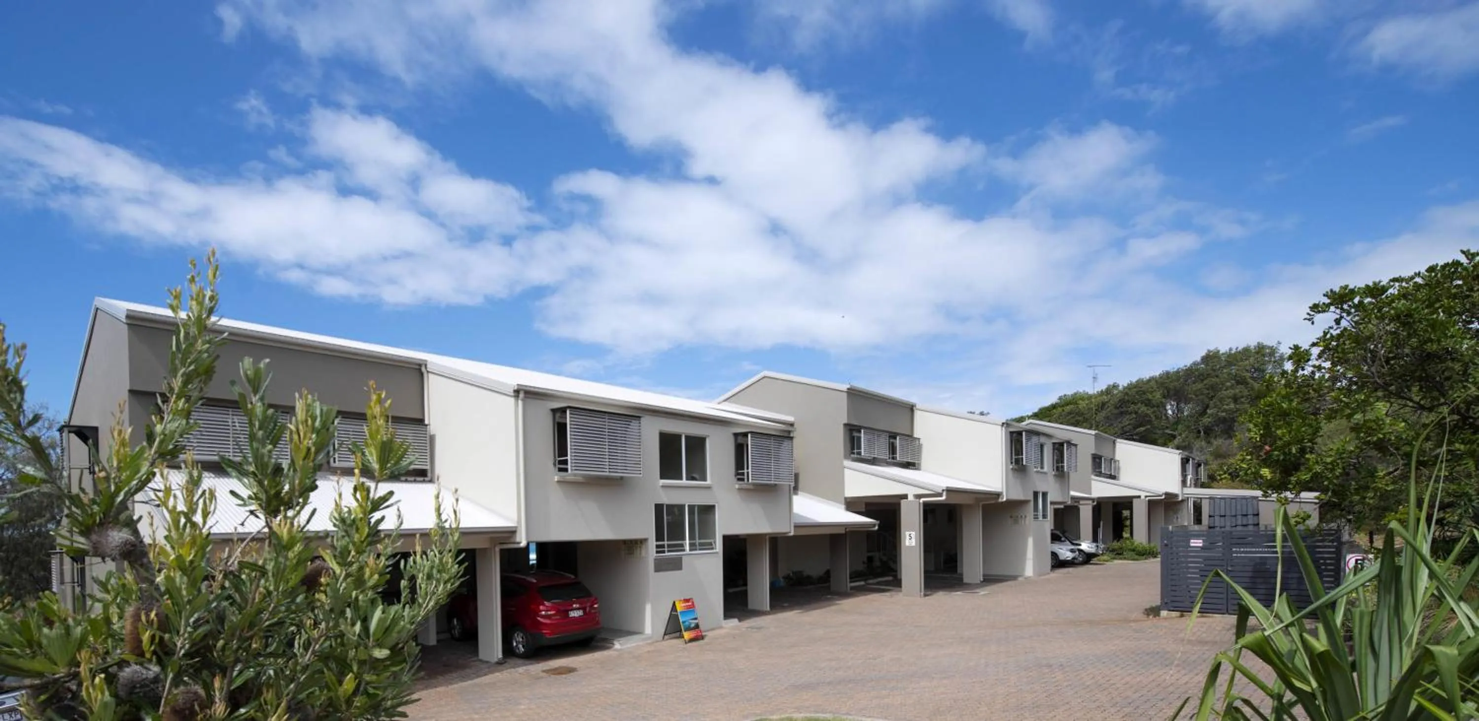 Facade/entrance in Samarinda Jewel by the Sea