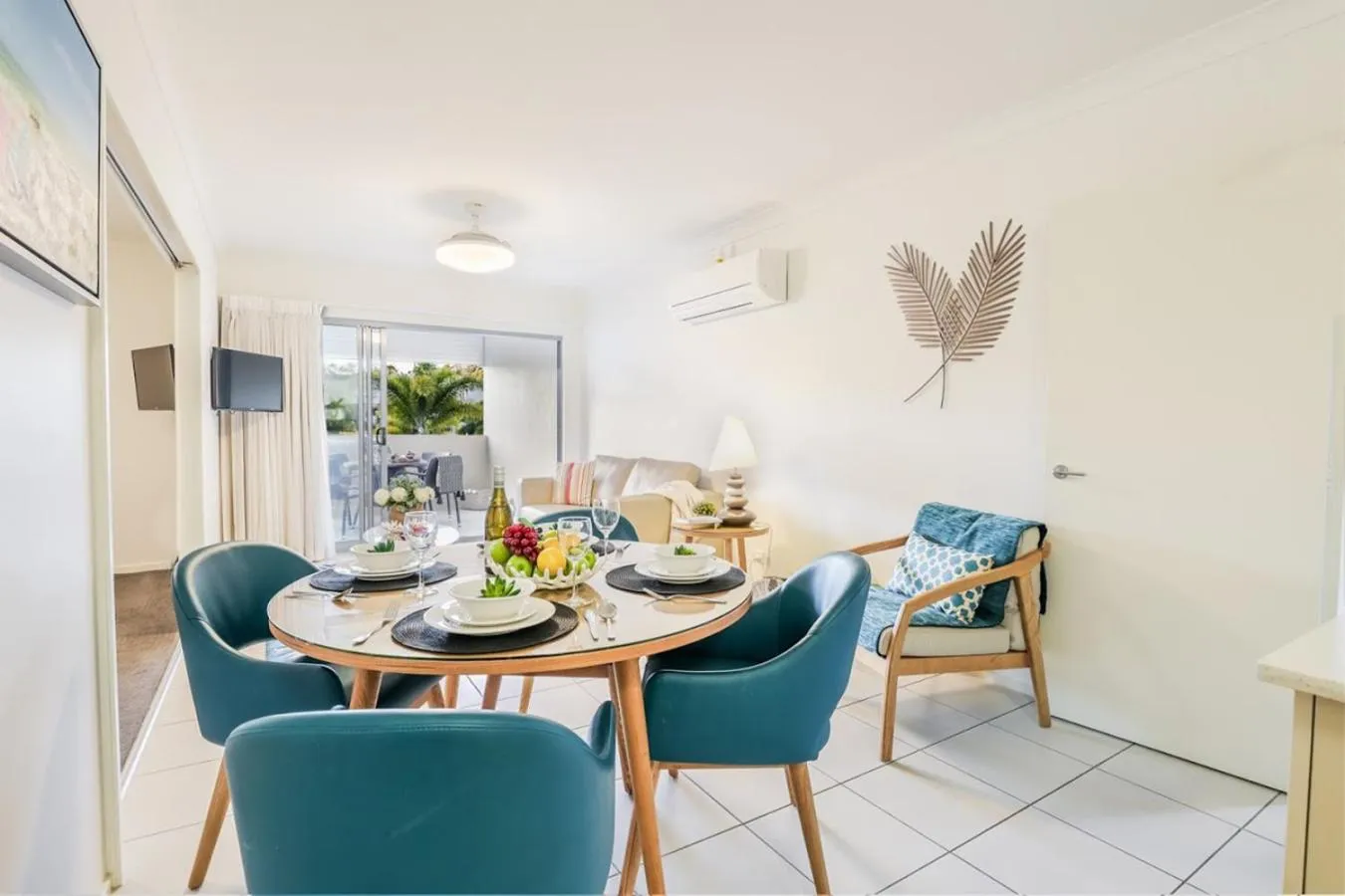 Dining area in 1770 Lagoons Central Apartment Resort Official