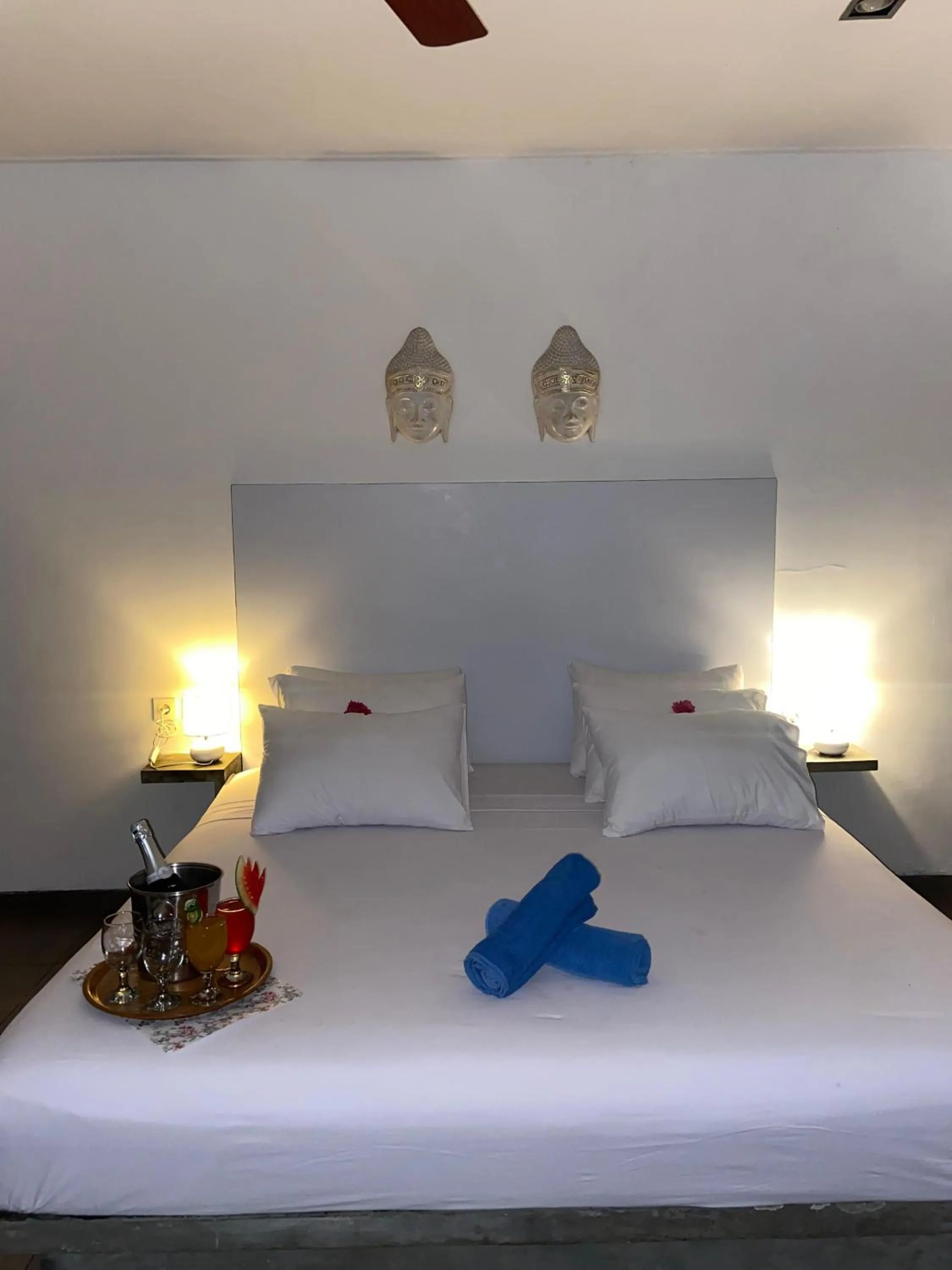 Bed in Gili Ocean Club - ADULTS ONLY