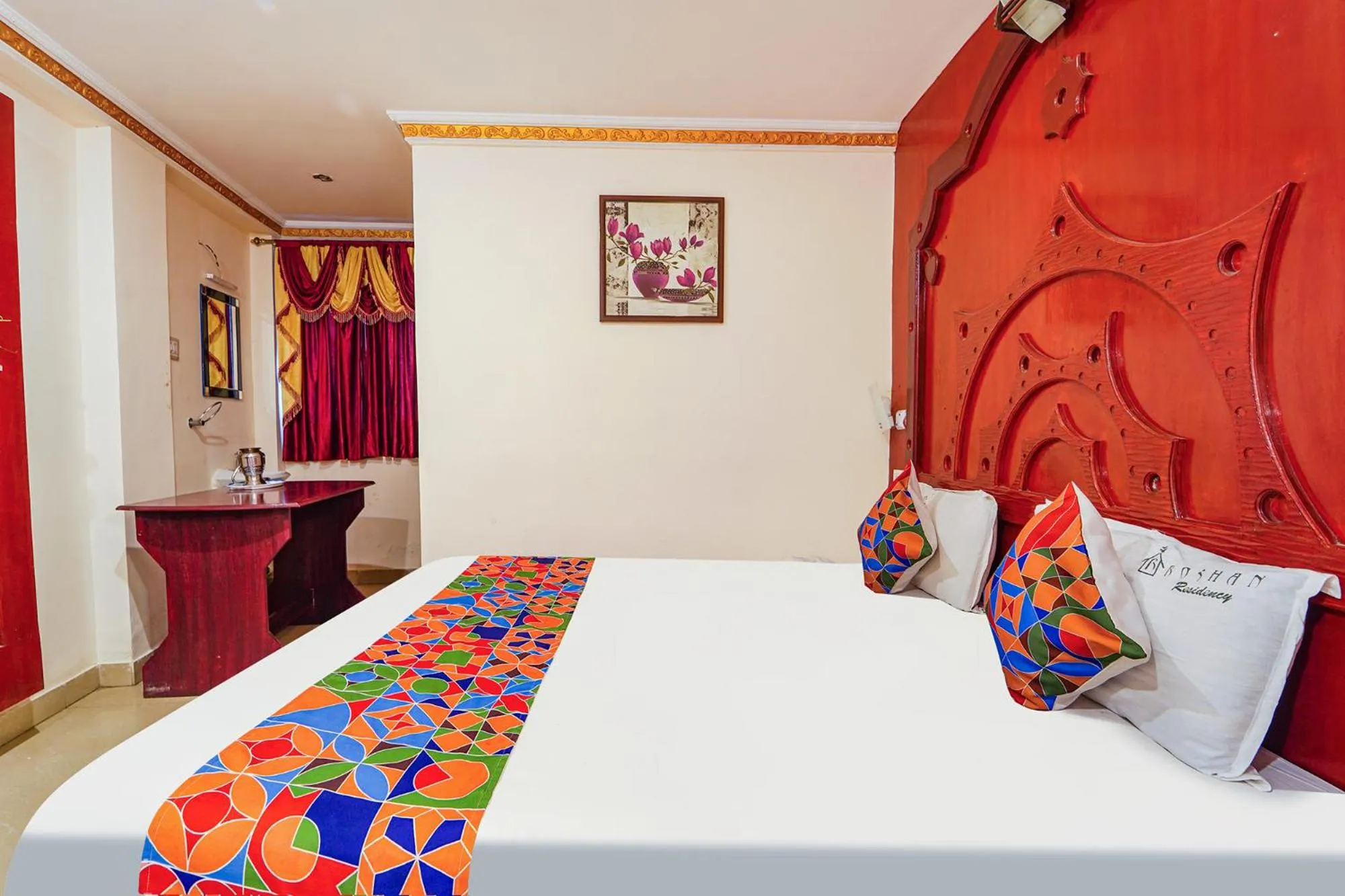 Bed in FabHotel Roshan Residency - Nr Kurinji Andavar Temple