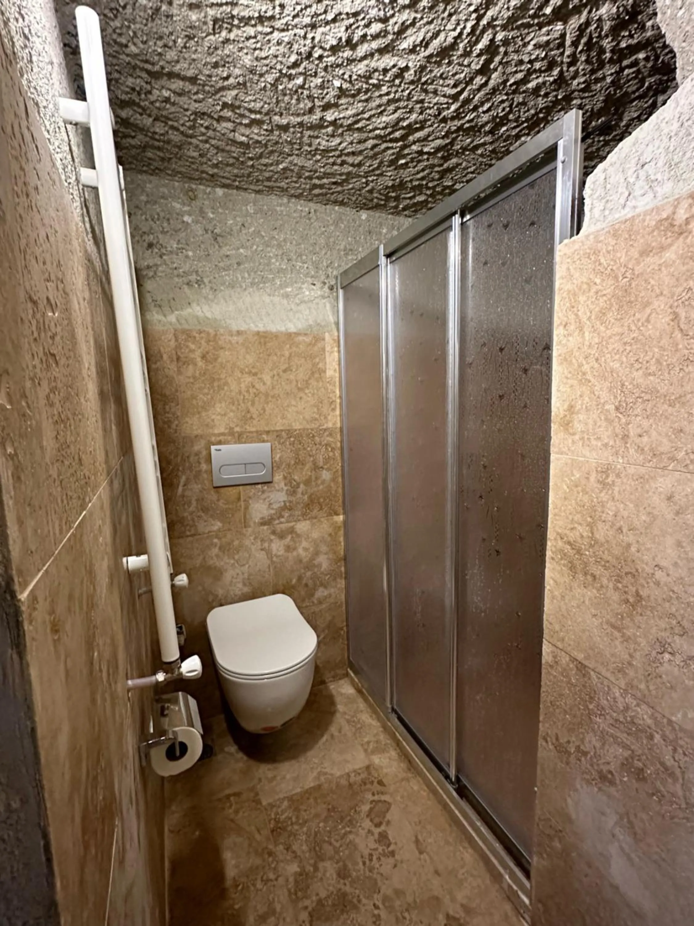 Kayaharman cave otel