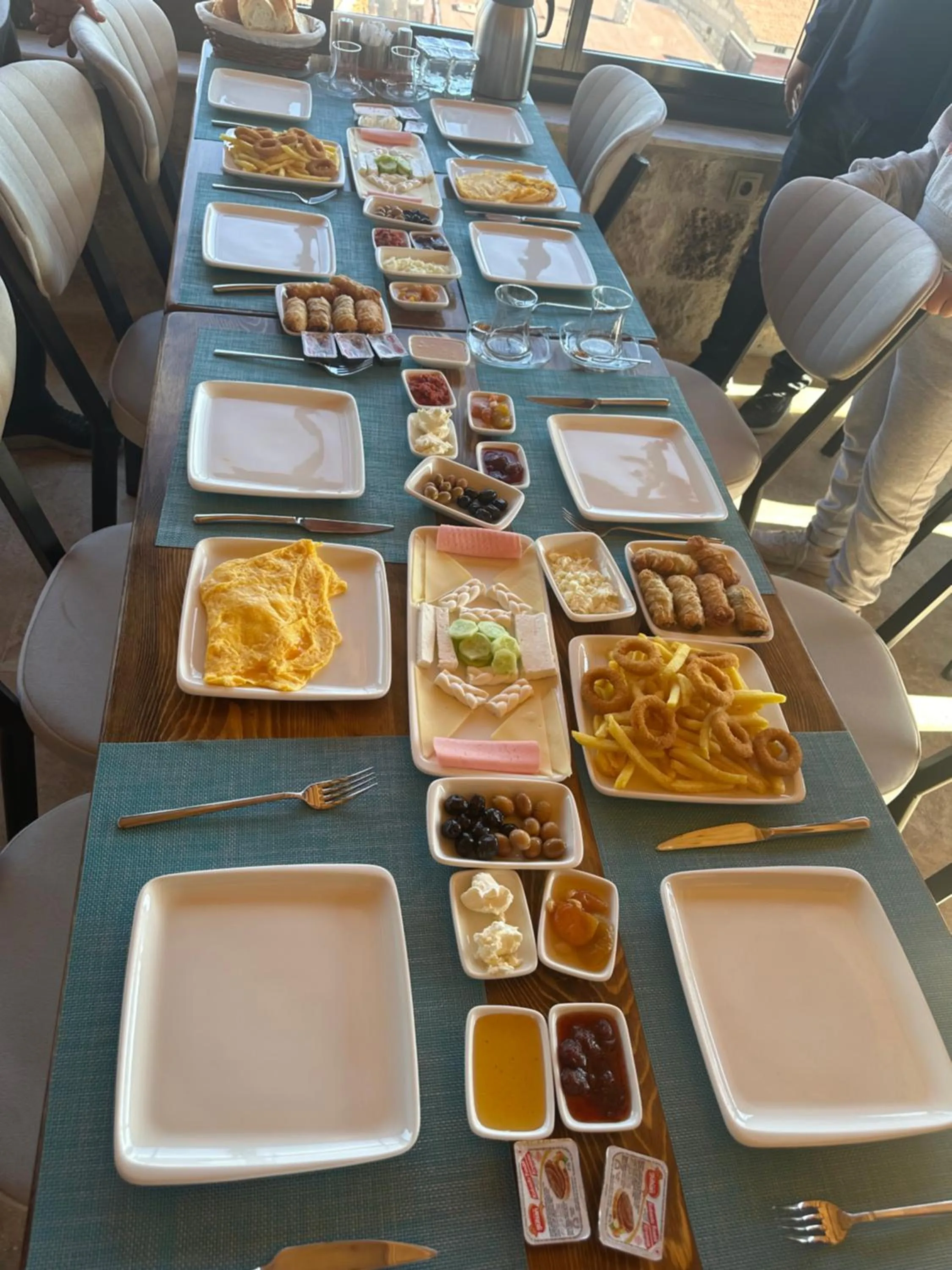 Breakfast in Kayaharman cave otel