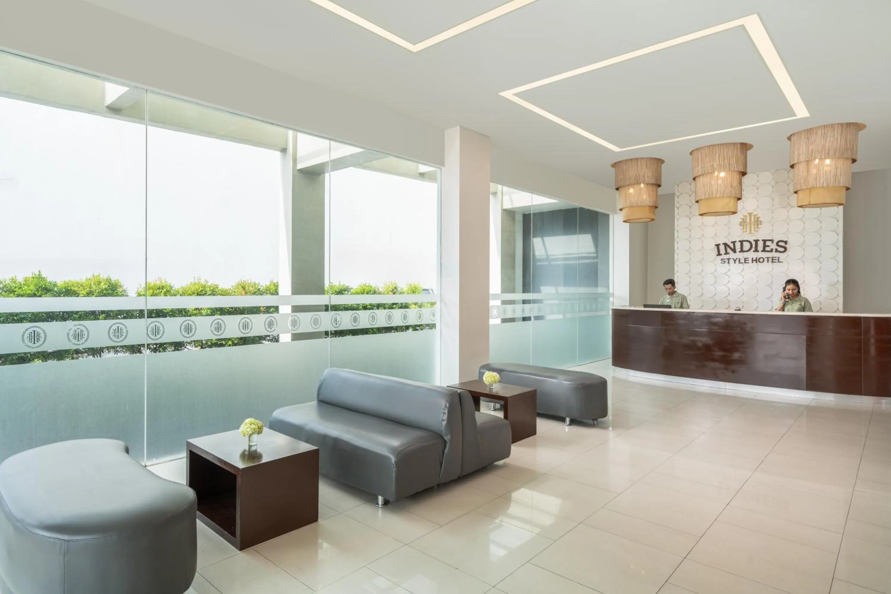 Living room in Indies Style Malioboro Hotel