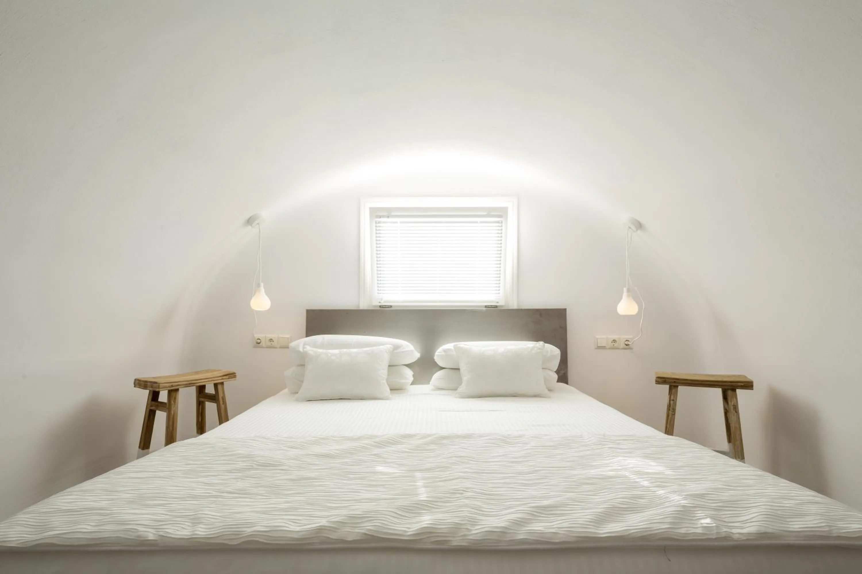 Bedroom, Bed in Art Hotel Santorini