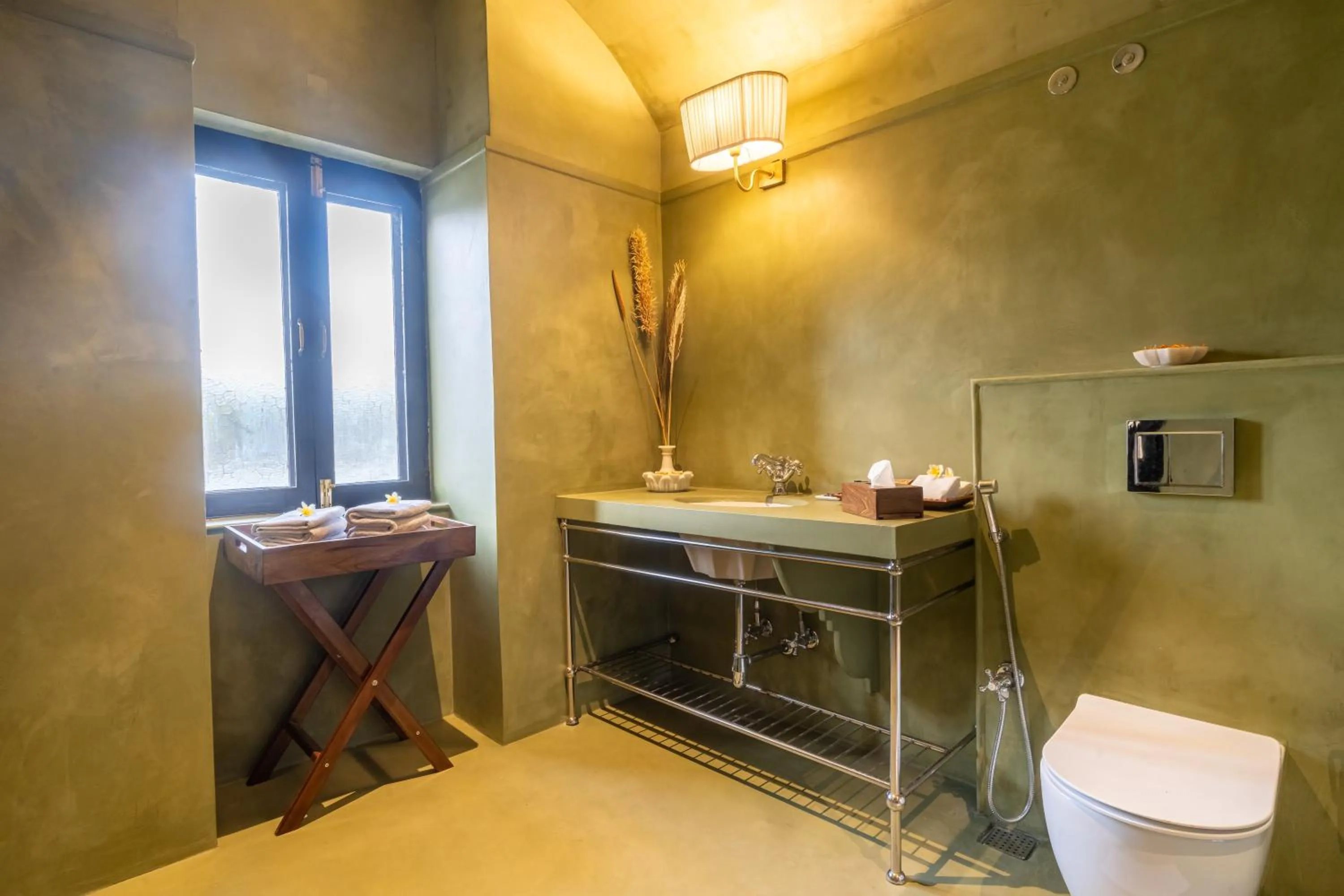 Bathroom in Daulatgarh Resort