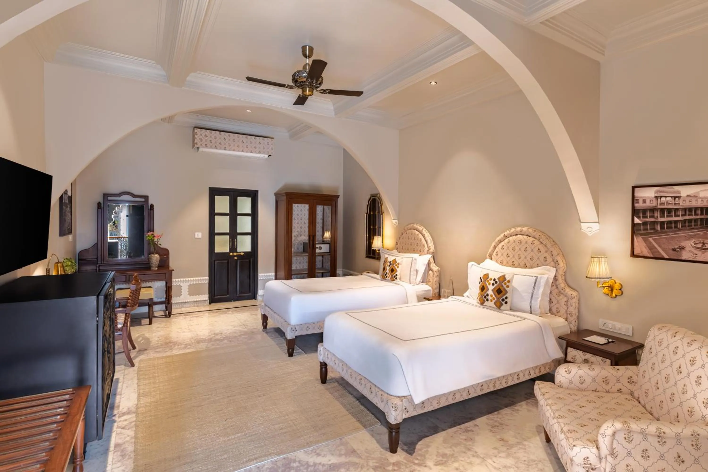 Bed in Daulatgarh Resort