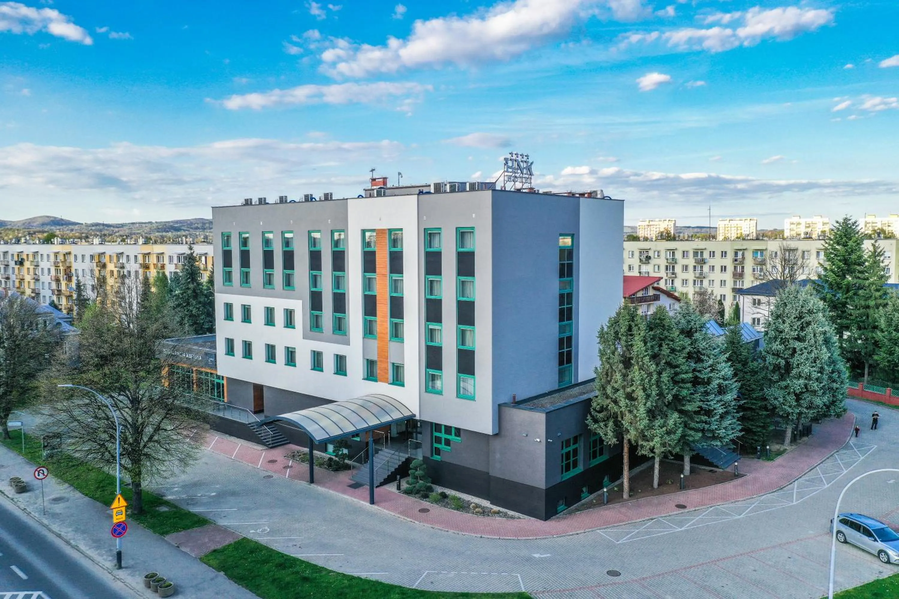 Property building in Hotel Nafta Krosno