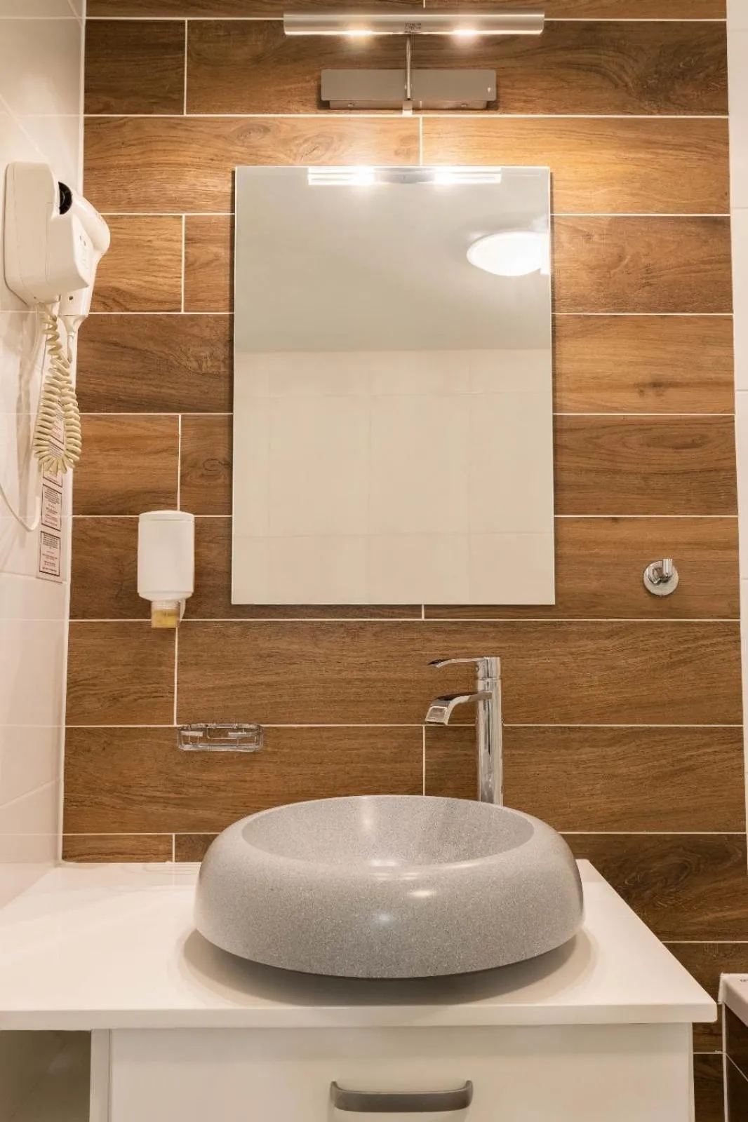 Toilet in Hotel Nafta Krosno