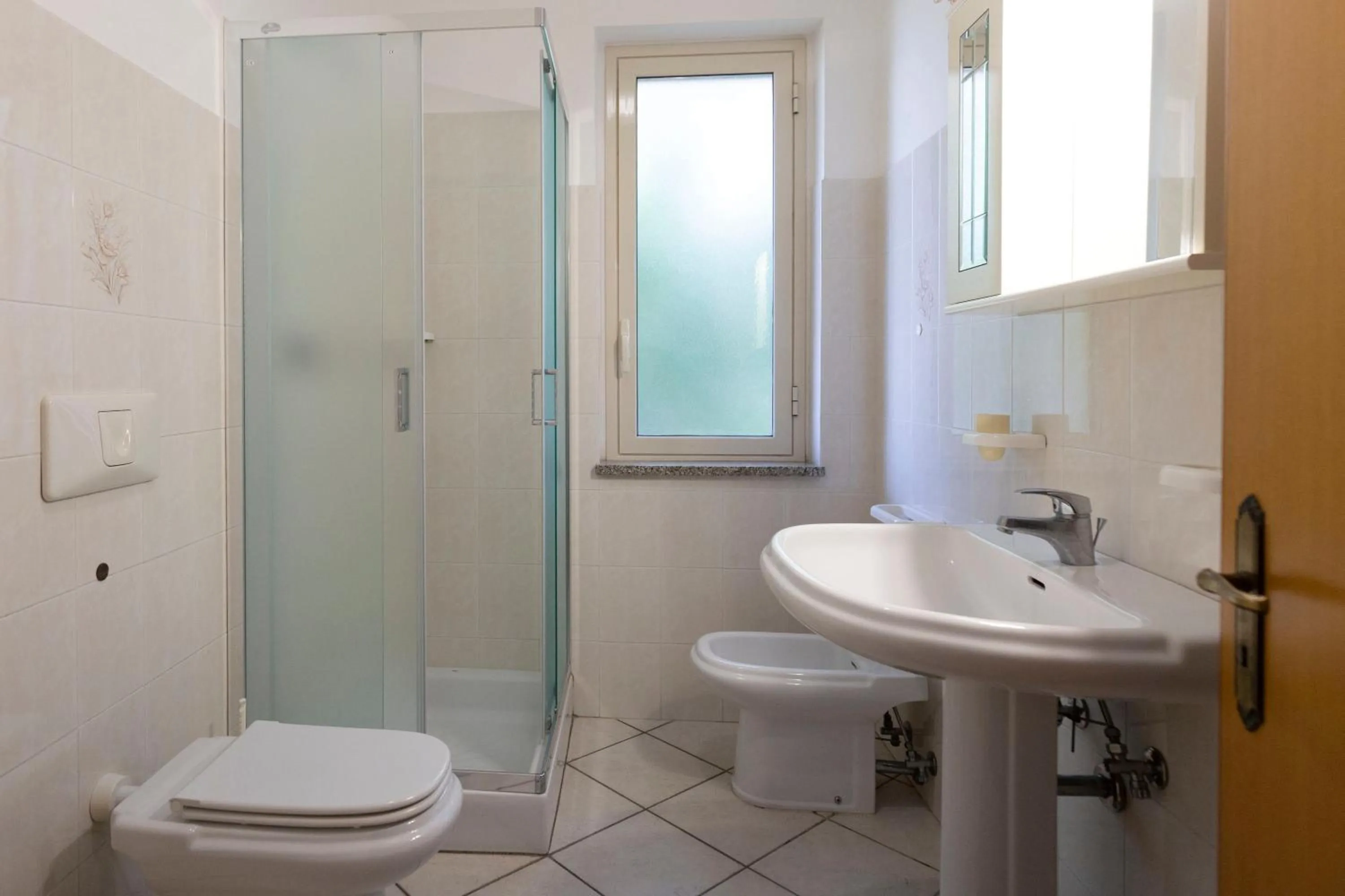 Bathroom in Happy Days