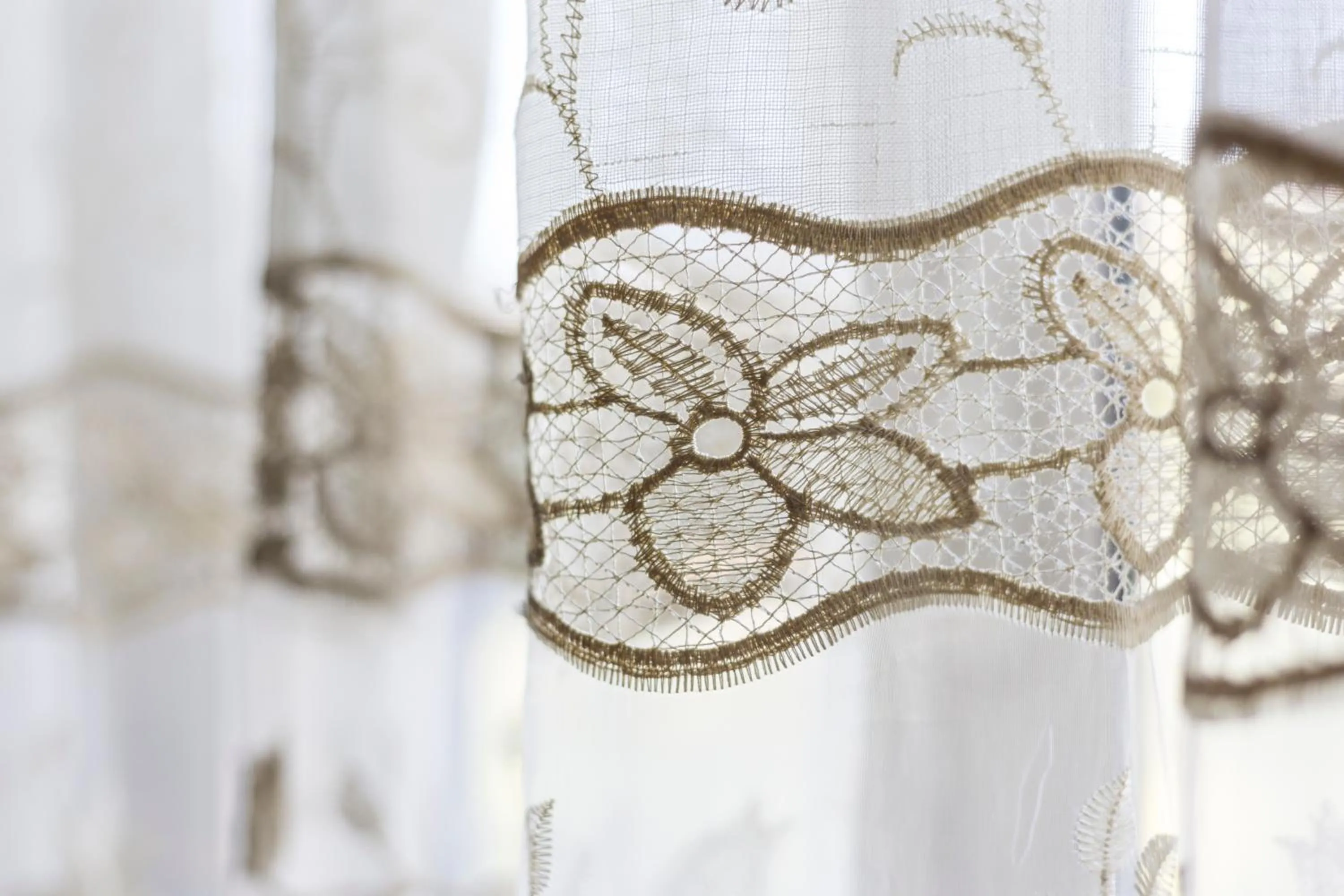 Decorative detail in Happy Days