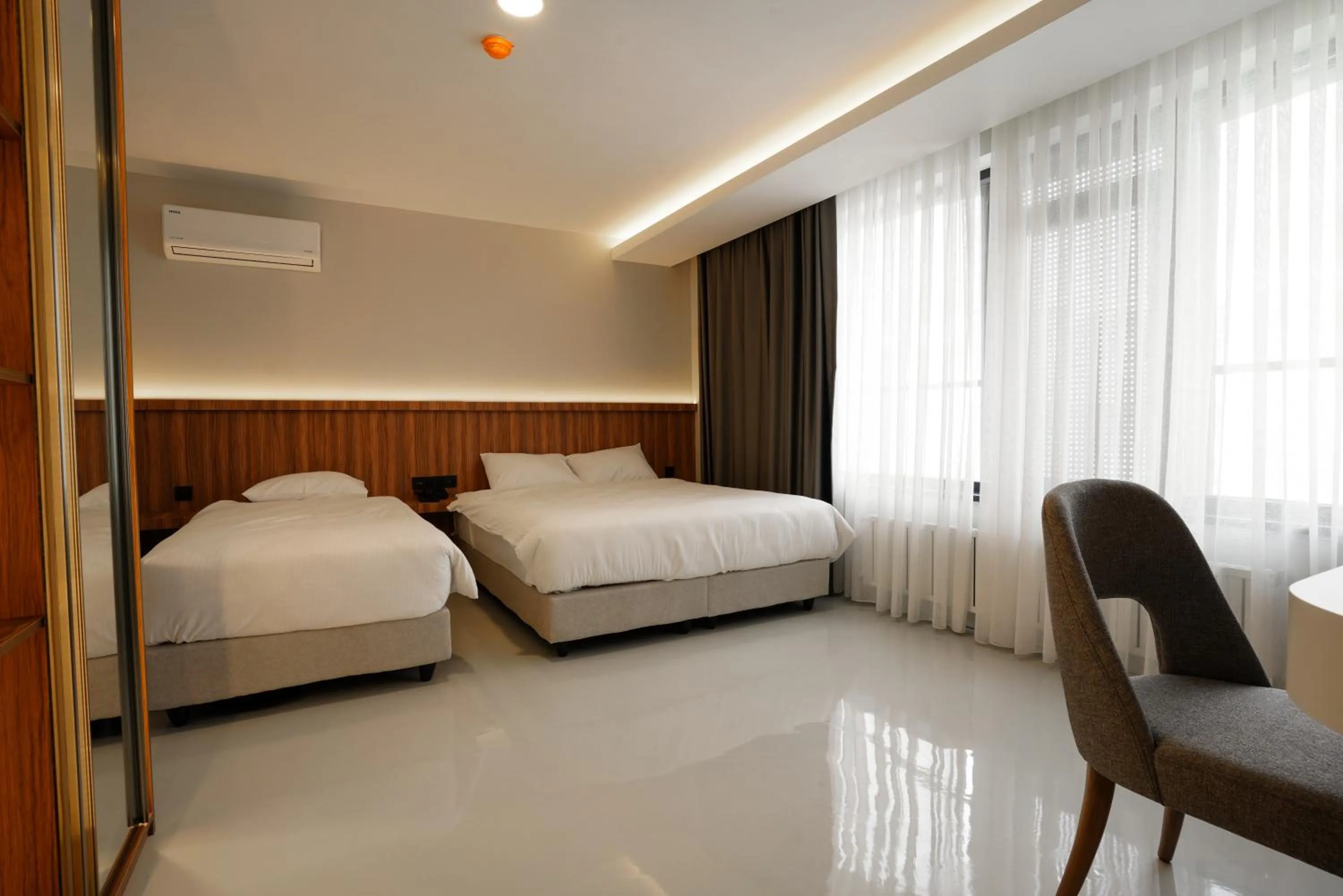 Bed in Joyful Hotel By Gnl