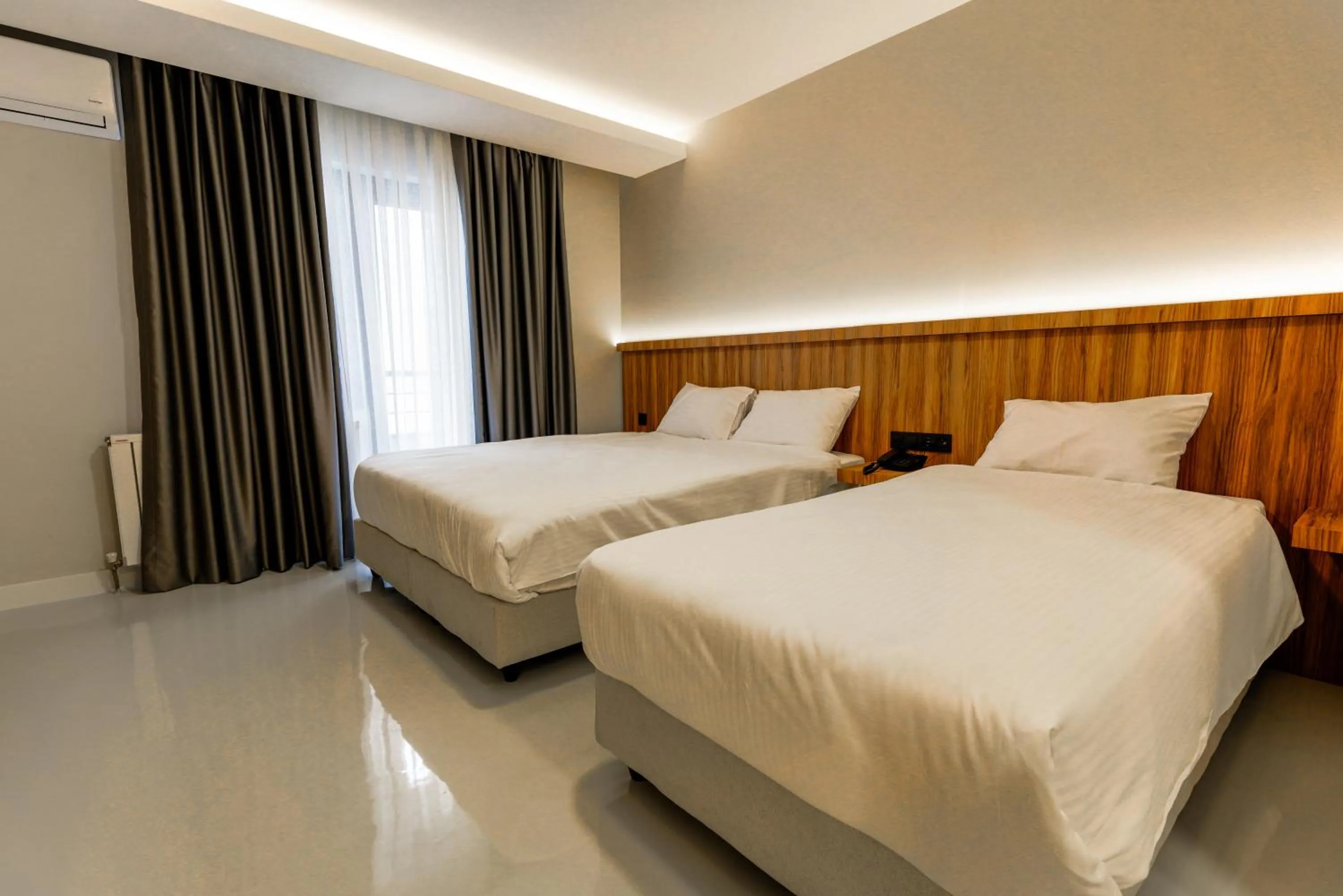 Bed in Joyful Hotel By Gnl