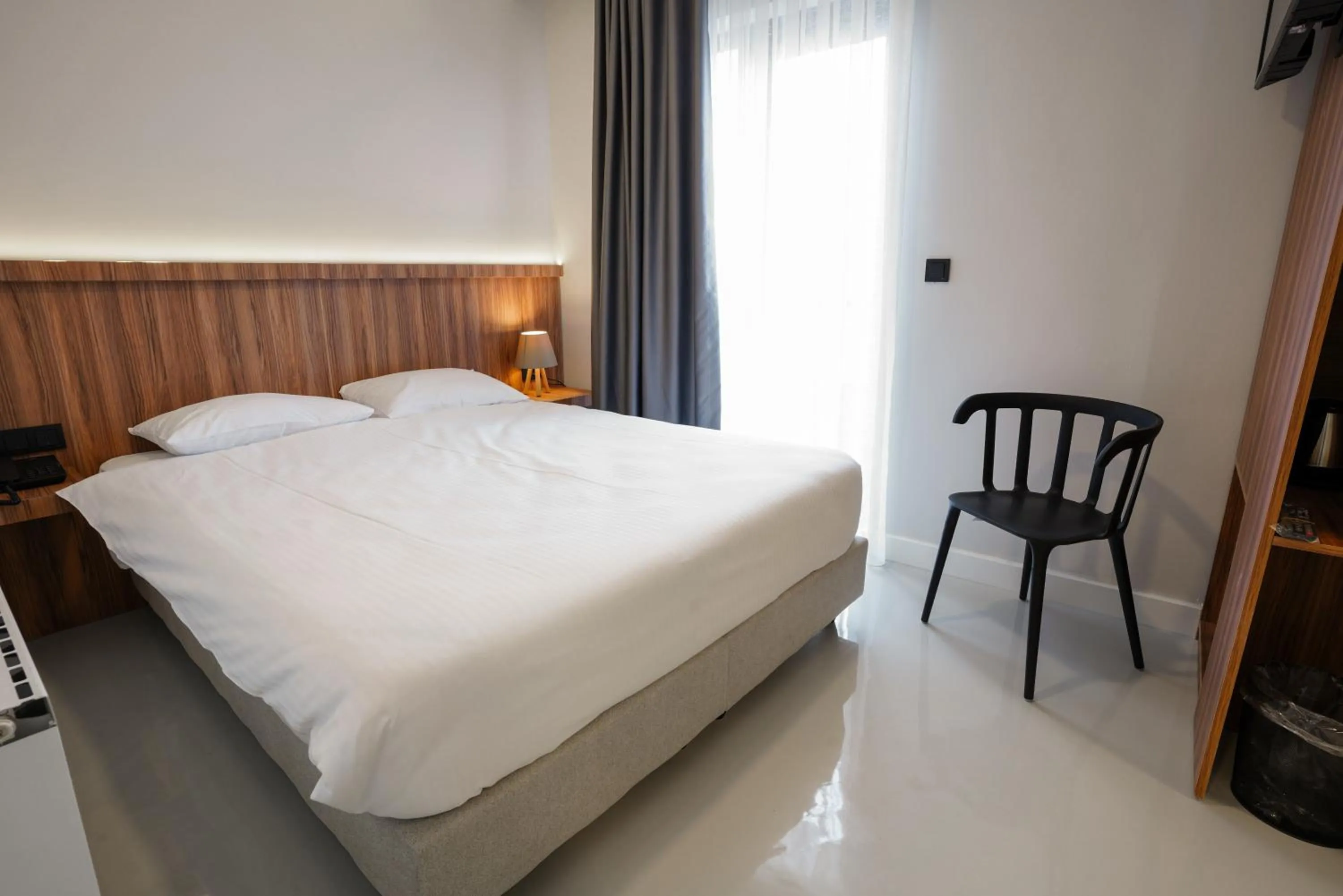 Bed in Joyful Hotel By Gnl