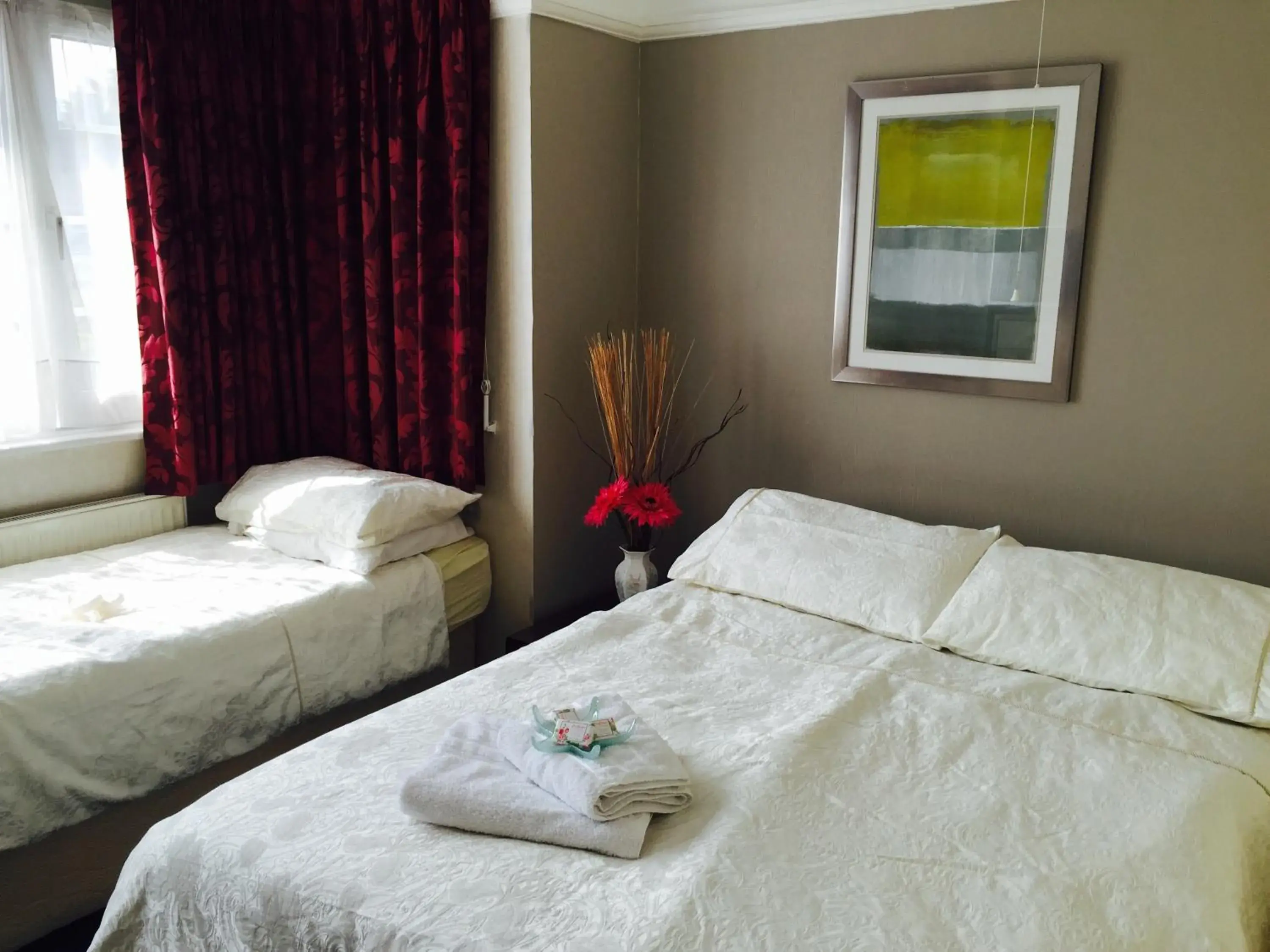 Double En Suite Room in Edgware B&B Double En Suite Room in Edgware B&B